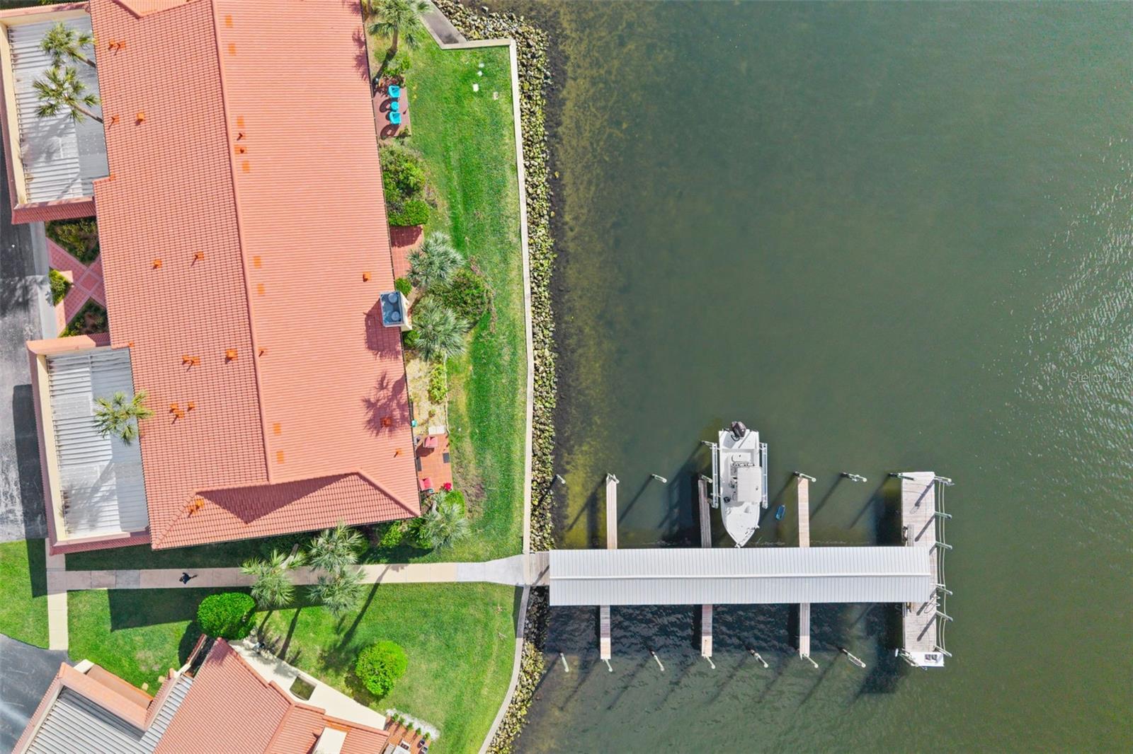 CRYSTAL ISLE UNREC - Residential