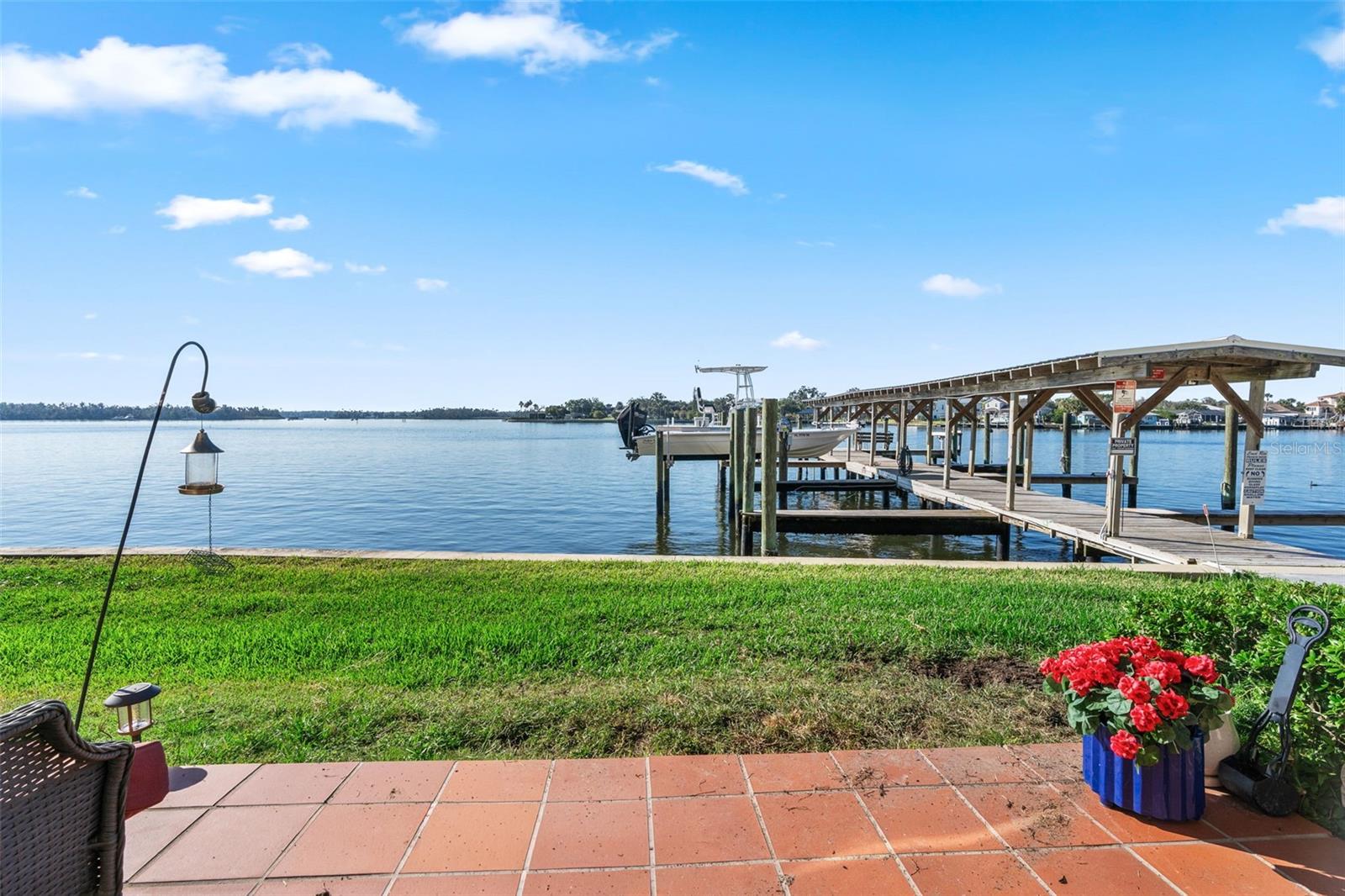 CRYSTAL ISLE UNREC - Residential