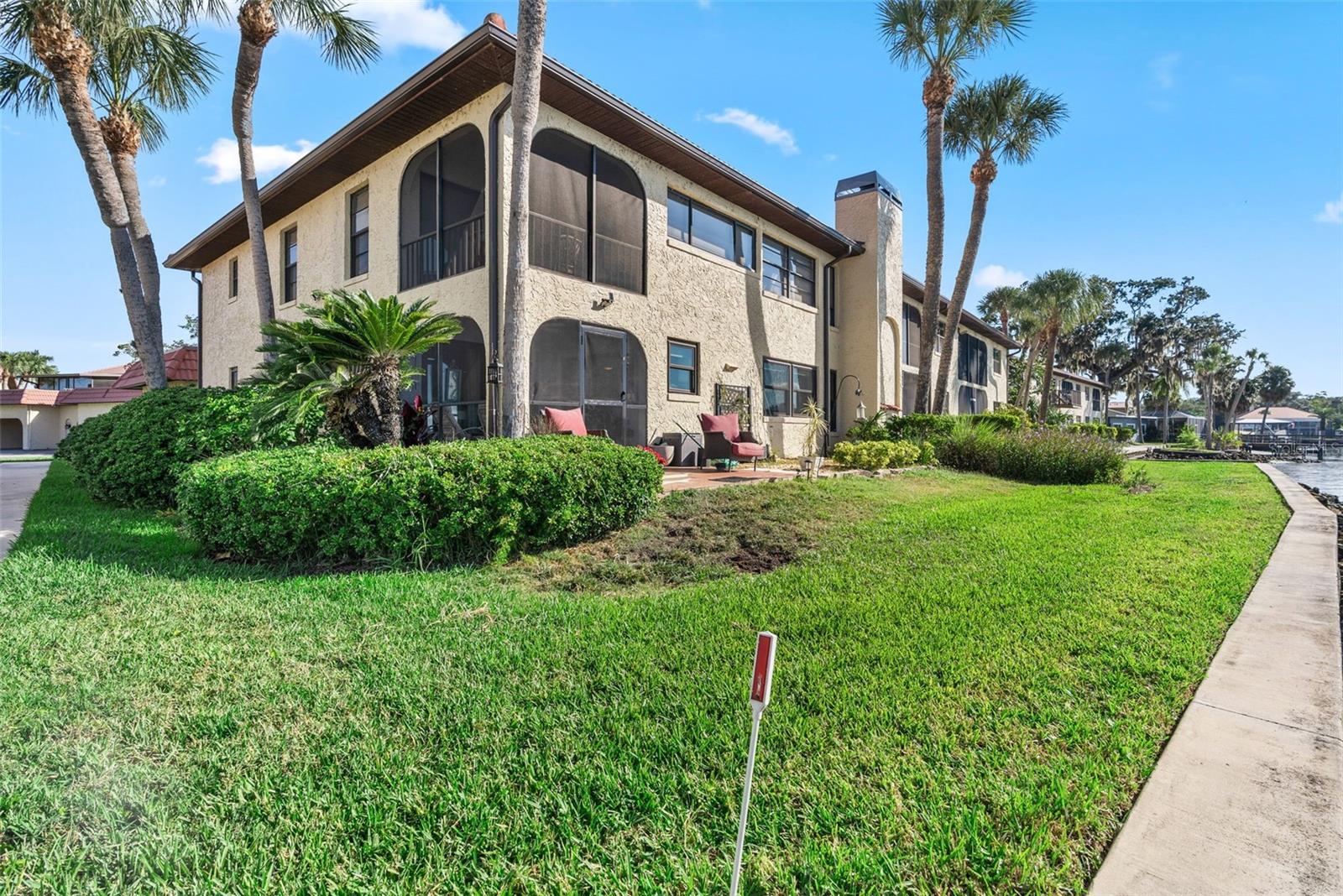 CRYSTAL ISLE UNREC - Residential