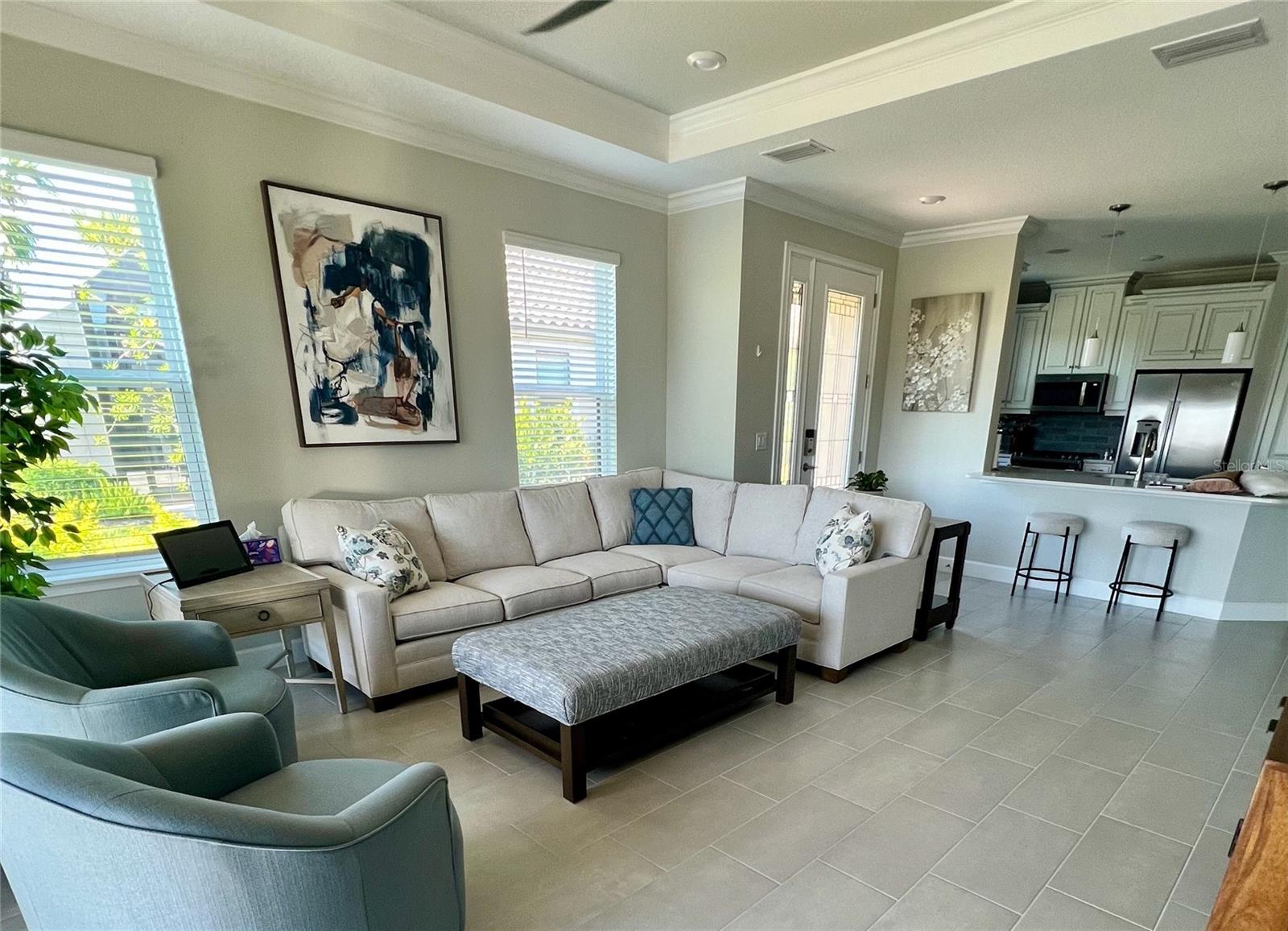 AZARIO ESPLANADE - Residential