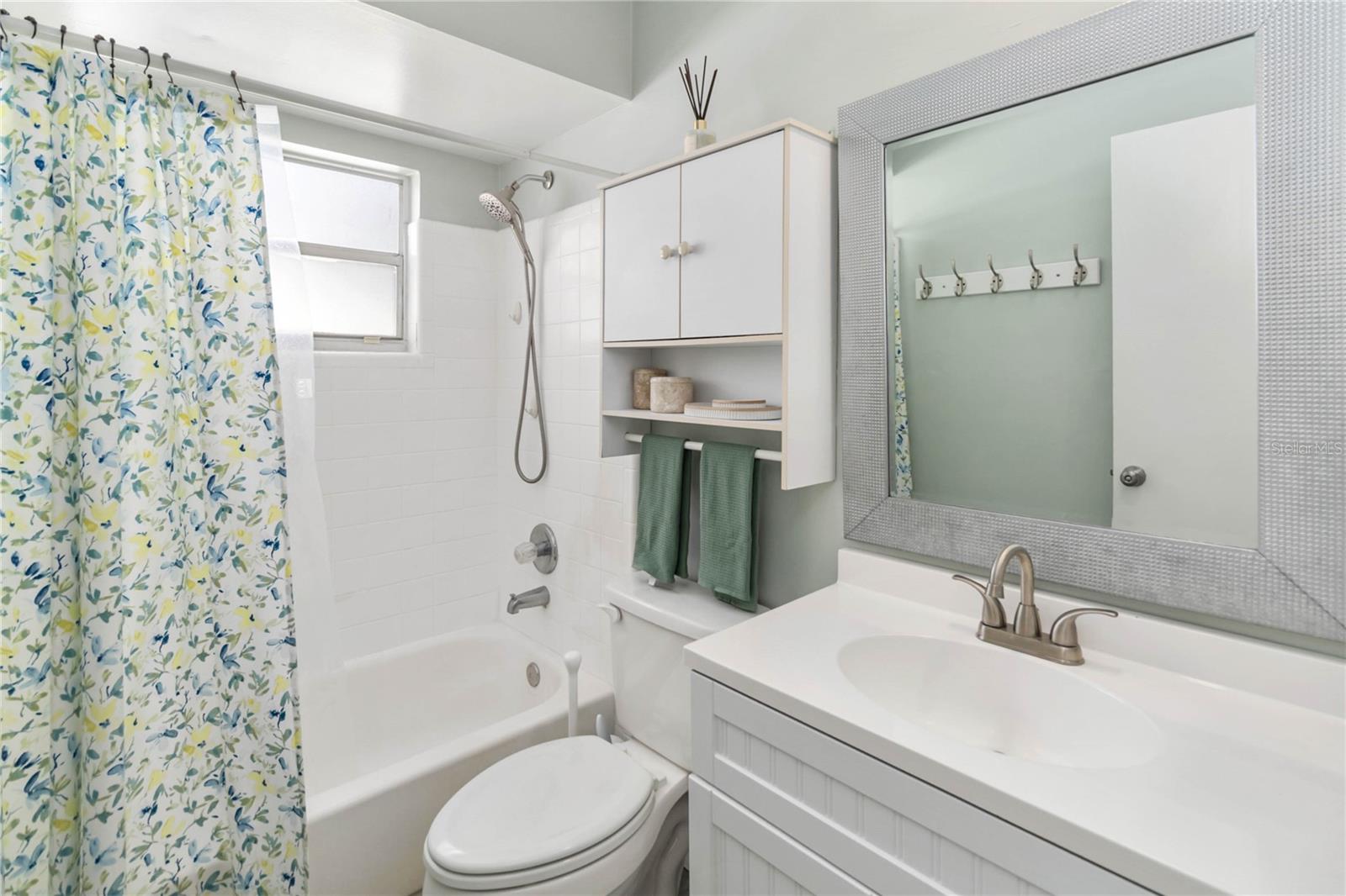 PRIMA VISTA - Residential