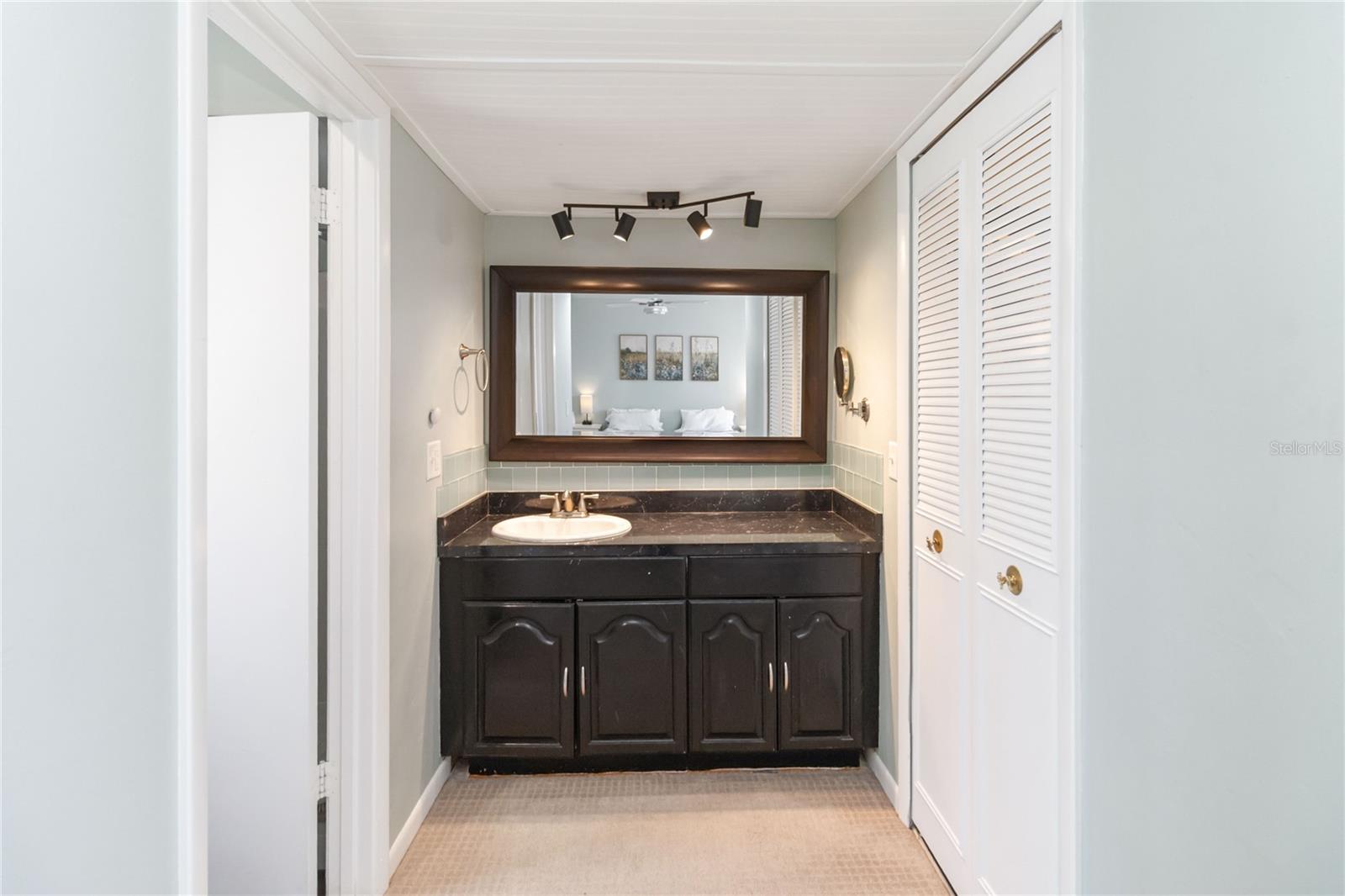 PRIMA VISTA - Residential