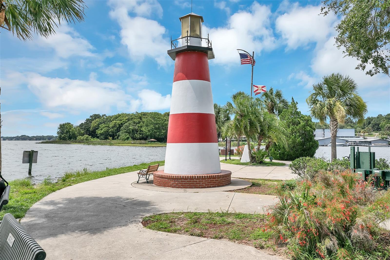 MOUNT DORA - Residential