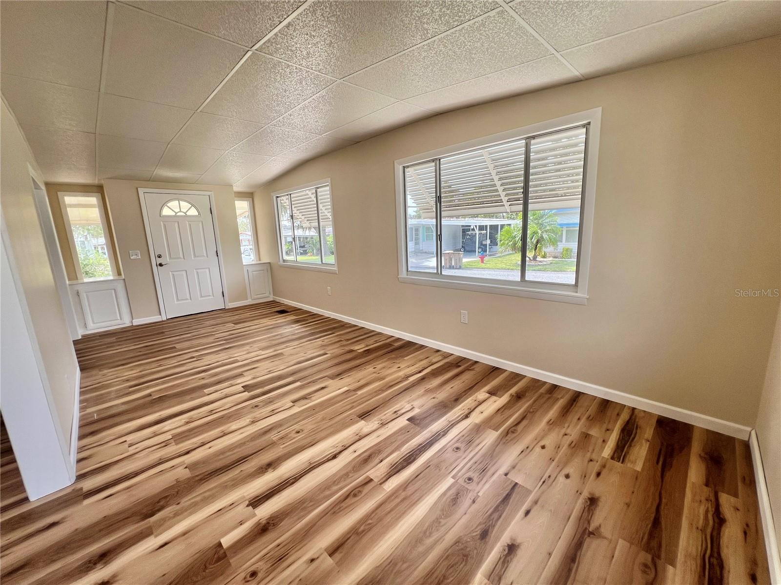 HAWTHORNE/LEESBURG - Residential