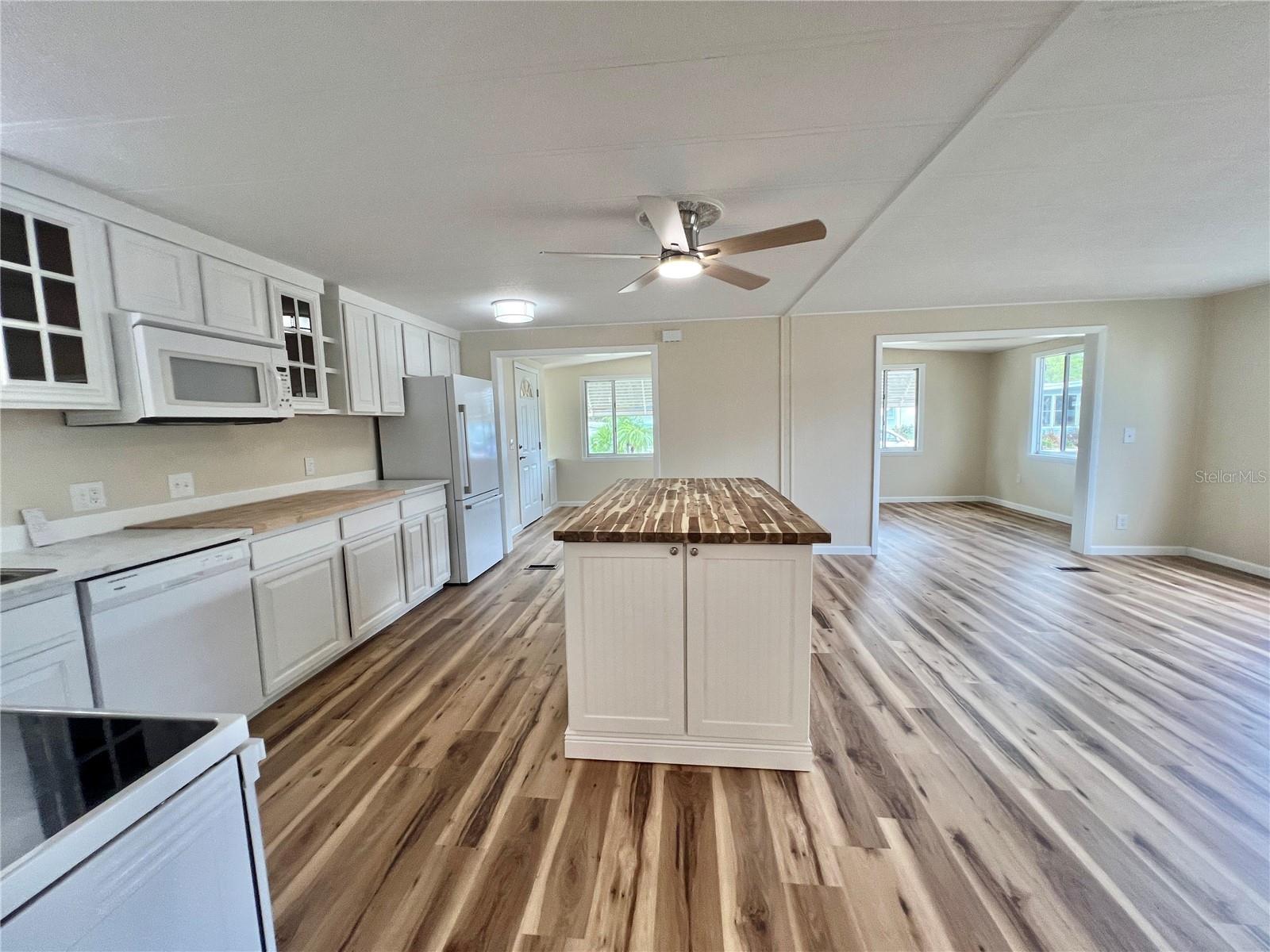 HAWTHORNE/LEESBURG - Residential