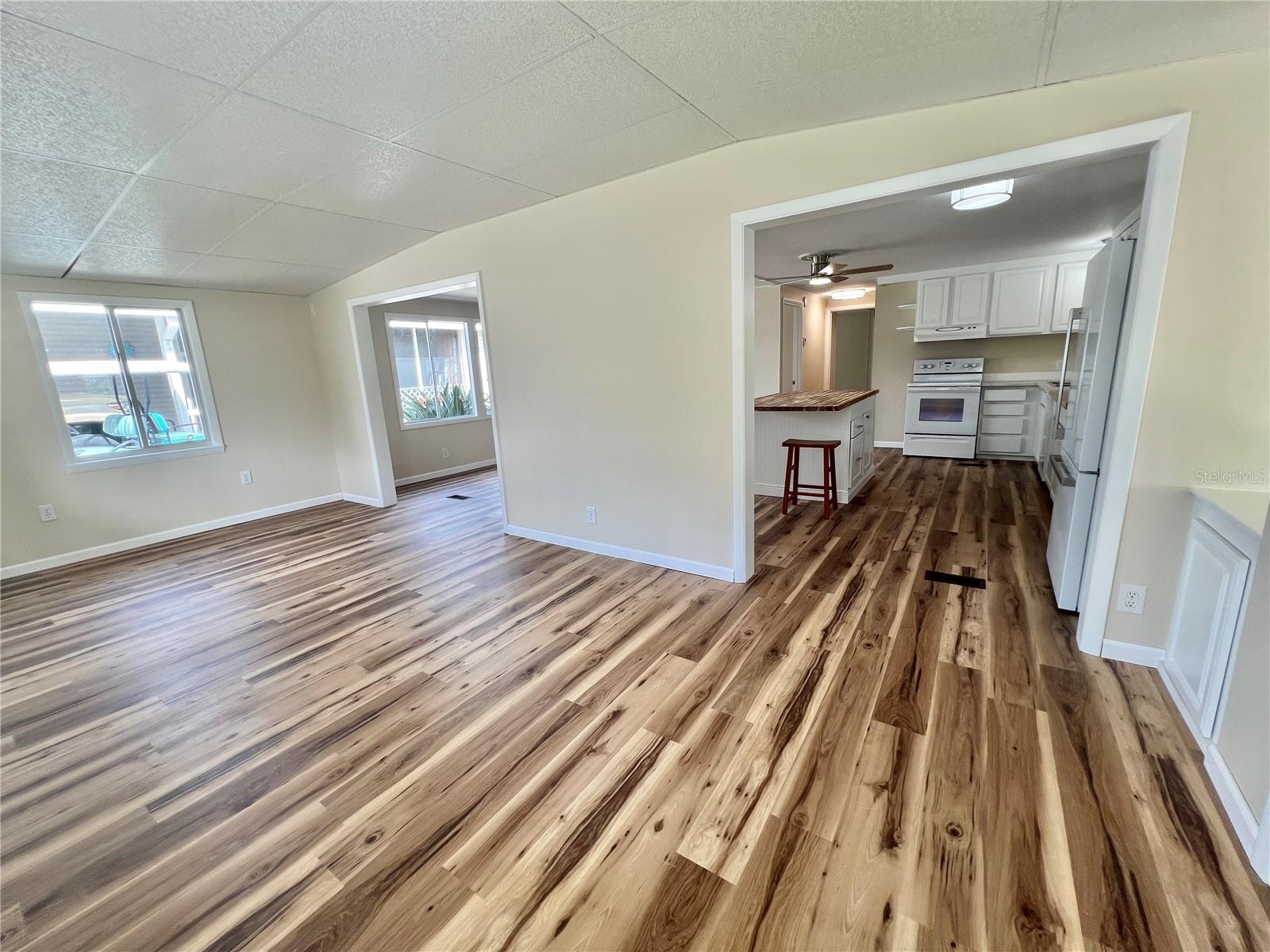 HAWTHORNE/LEESBURG - Residential