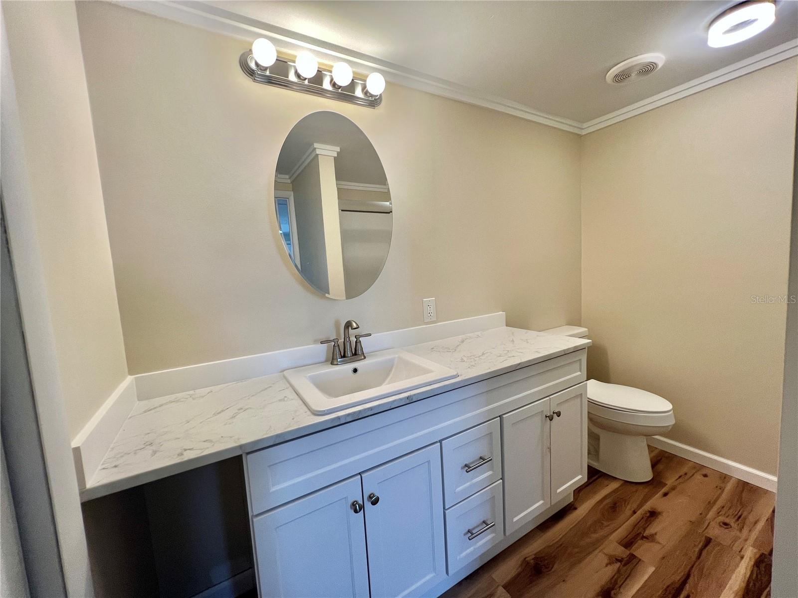 HAWTHORNE/LEESBURG - Residential