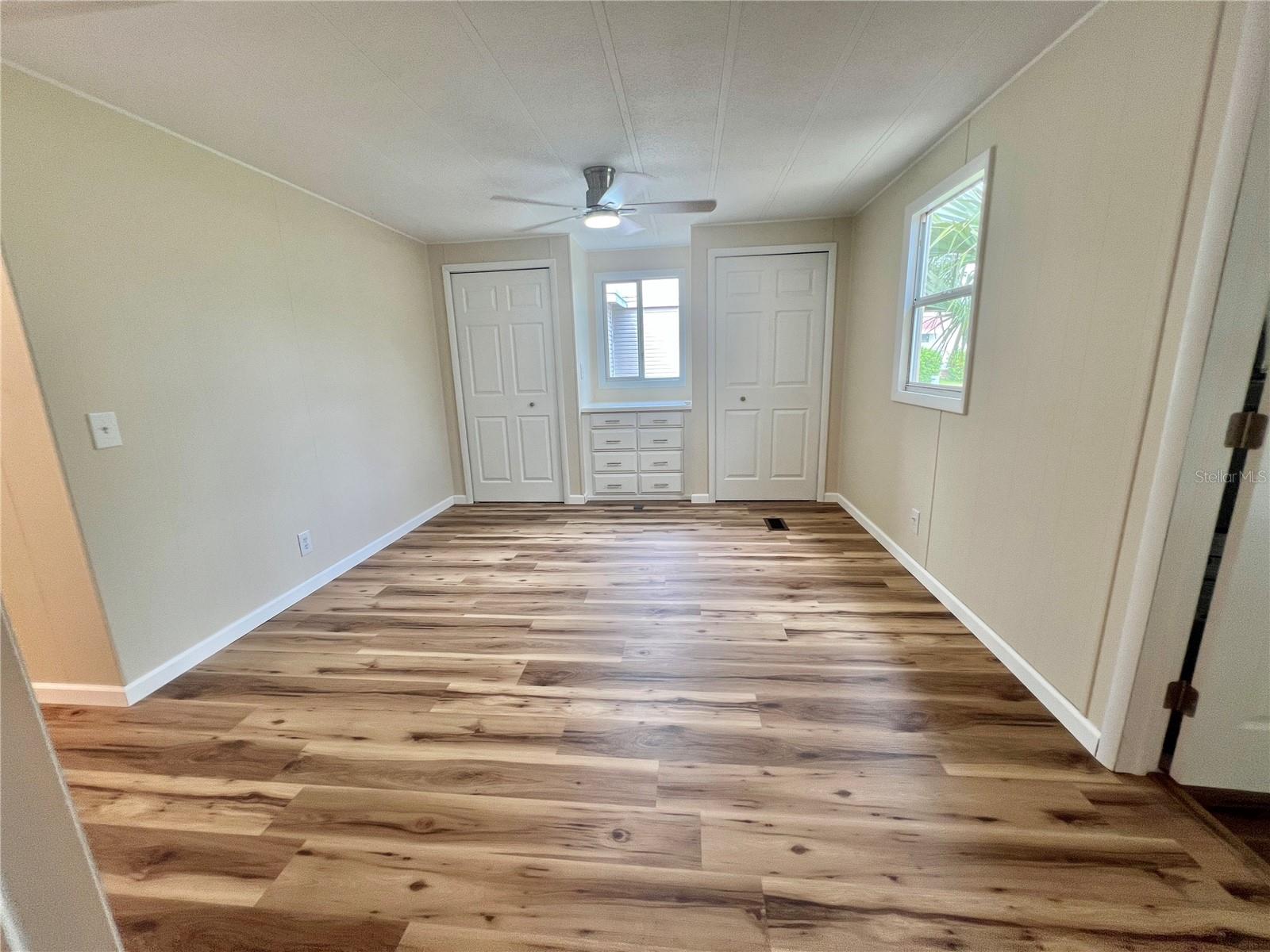 HAWTHORNE/LEESBURG - Residential