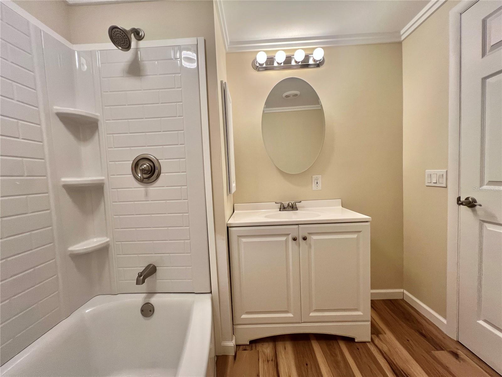 HAWTHORNE/LEESBURG - Residential