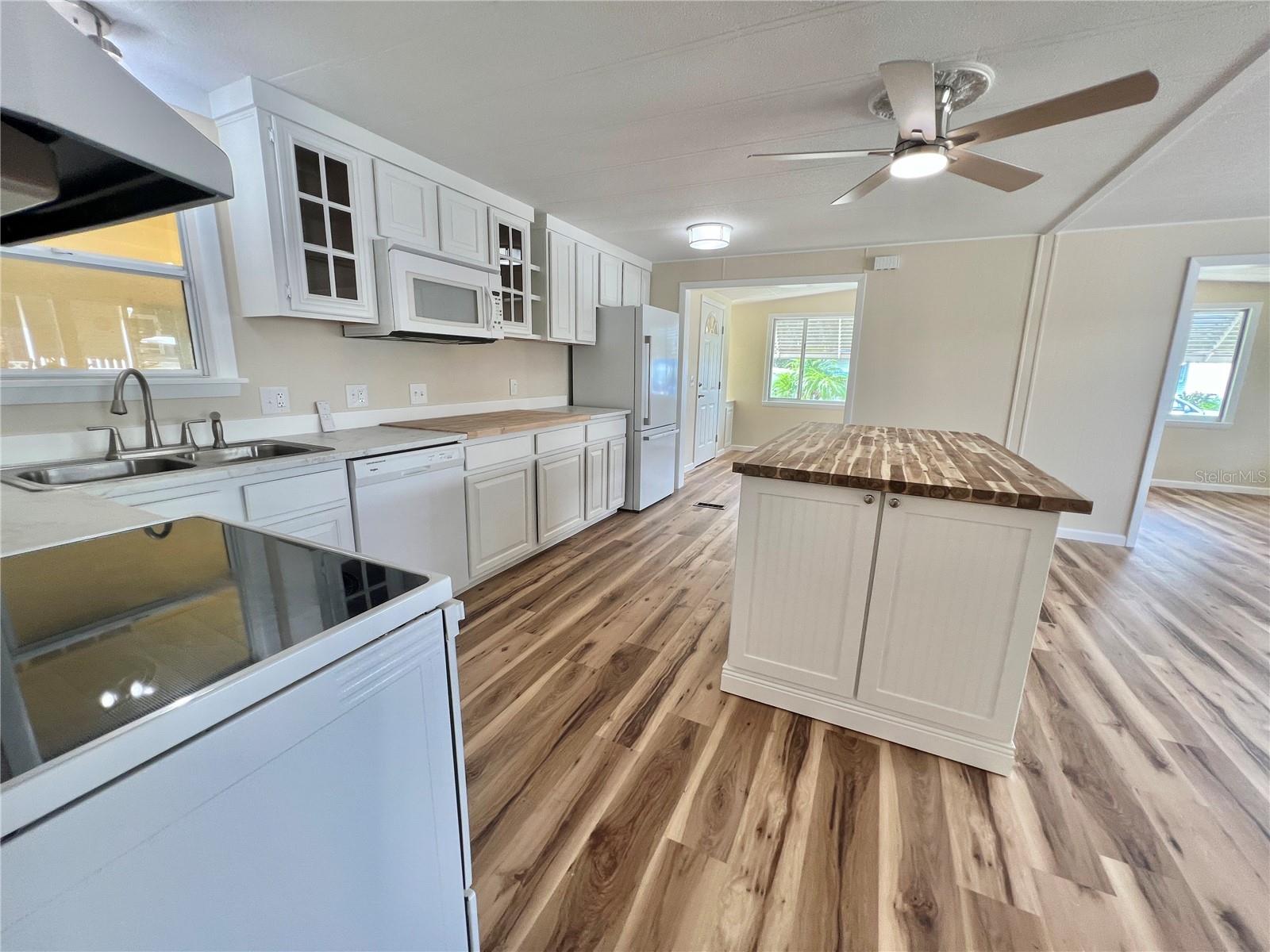 HAWTHORNE/LEESBURG - Residential