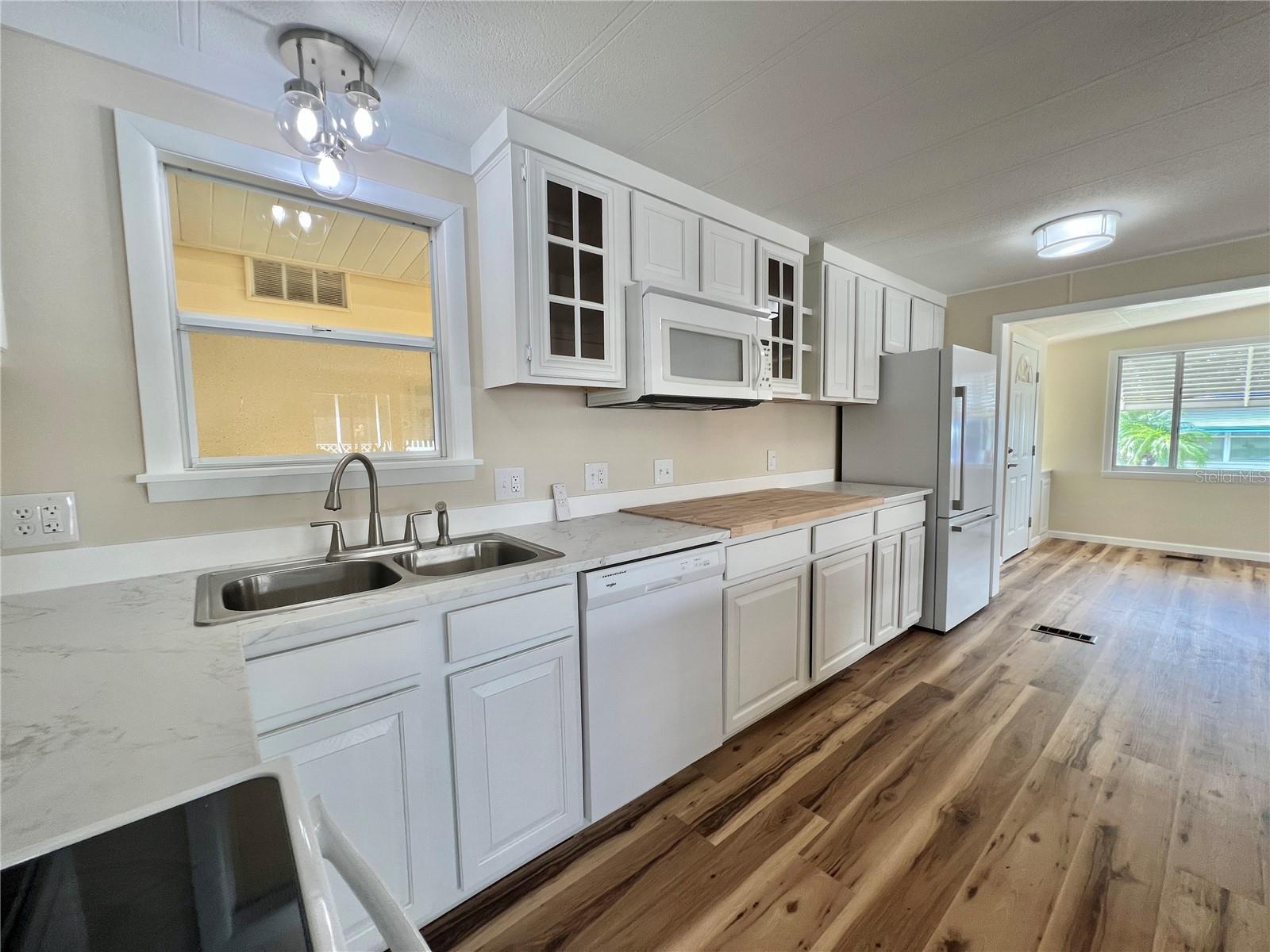 HAWTHORNE/LEESBURG - Residential