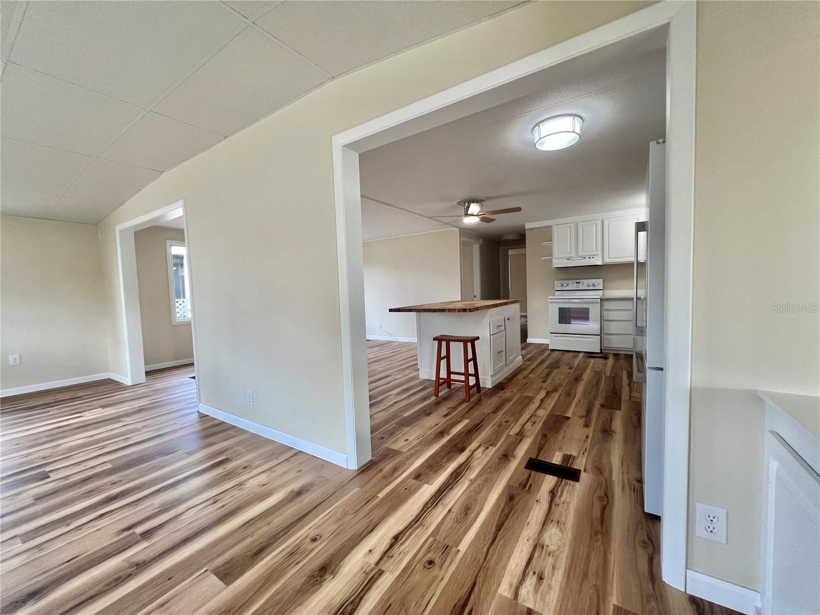 HAWTHORNE/LEESBURG - Residential