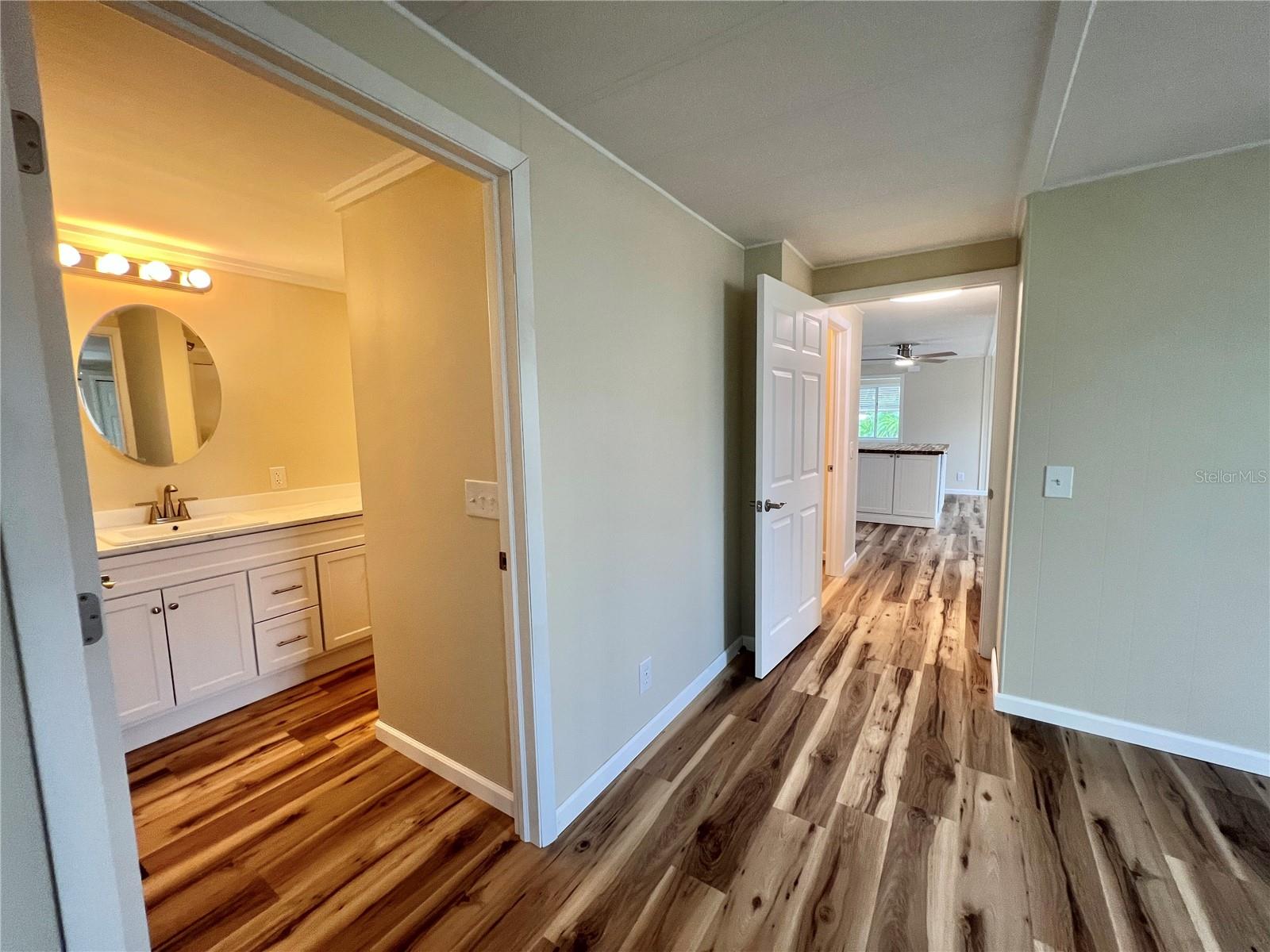 HAWTHORNE/LEESBURG - Residential