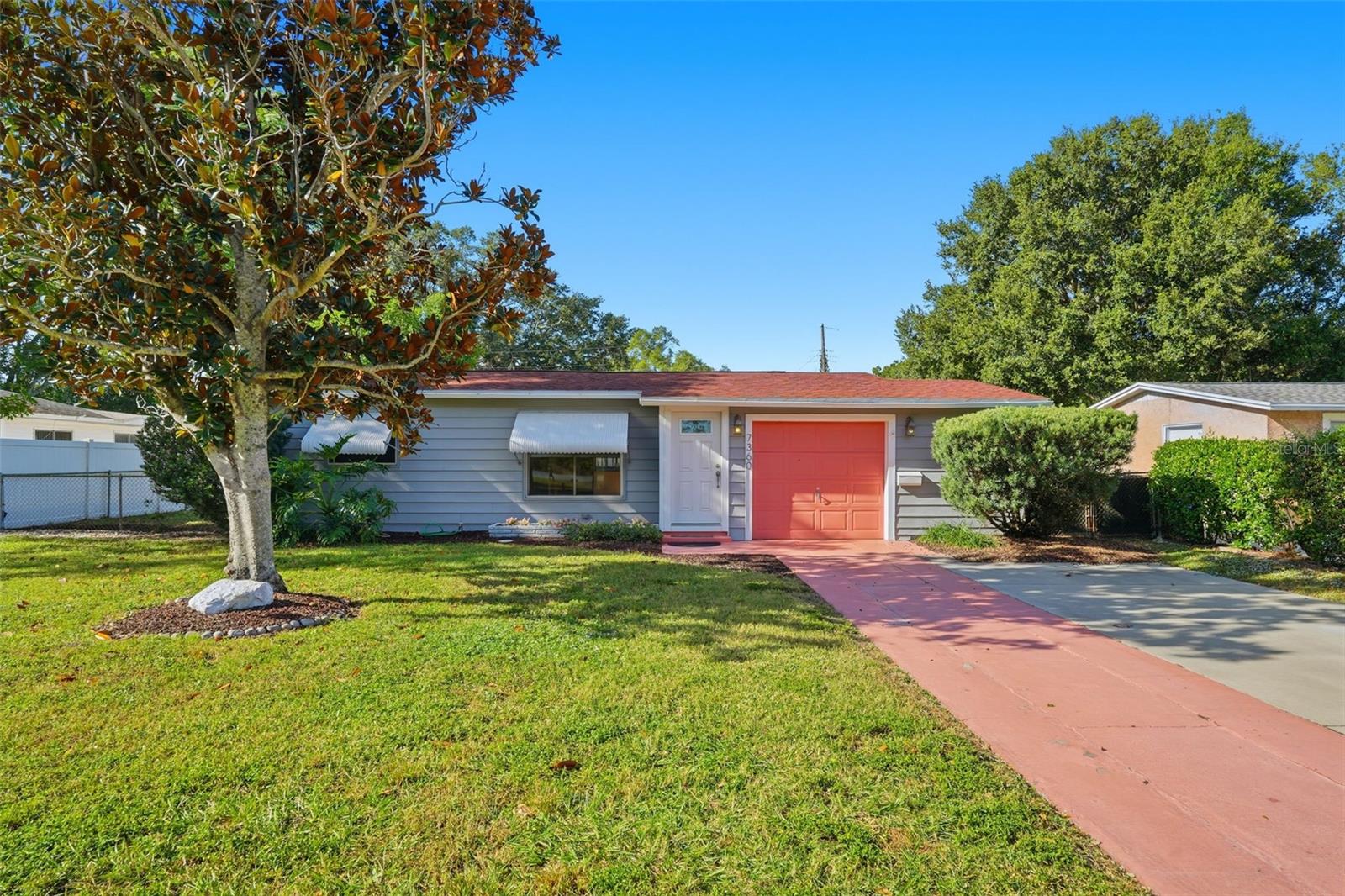 MEADOW LAWN 5TH ADD - Residential