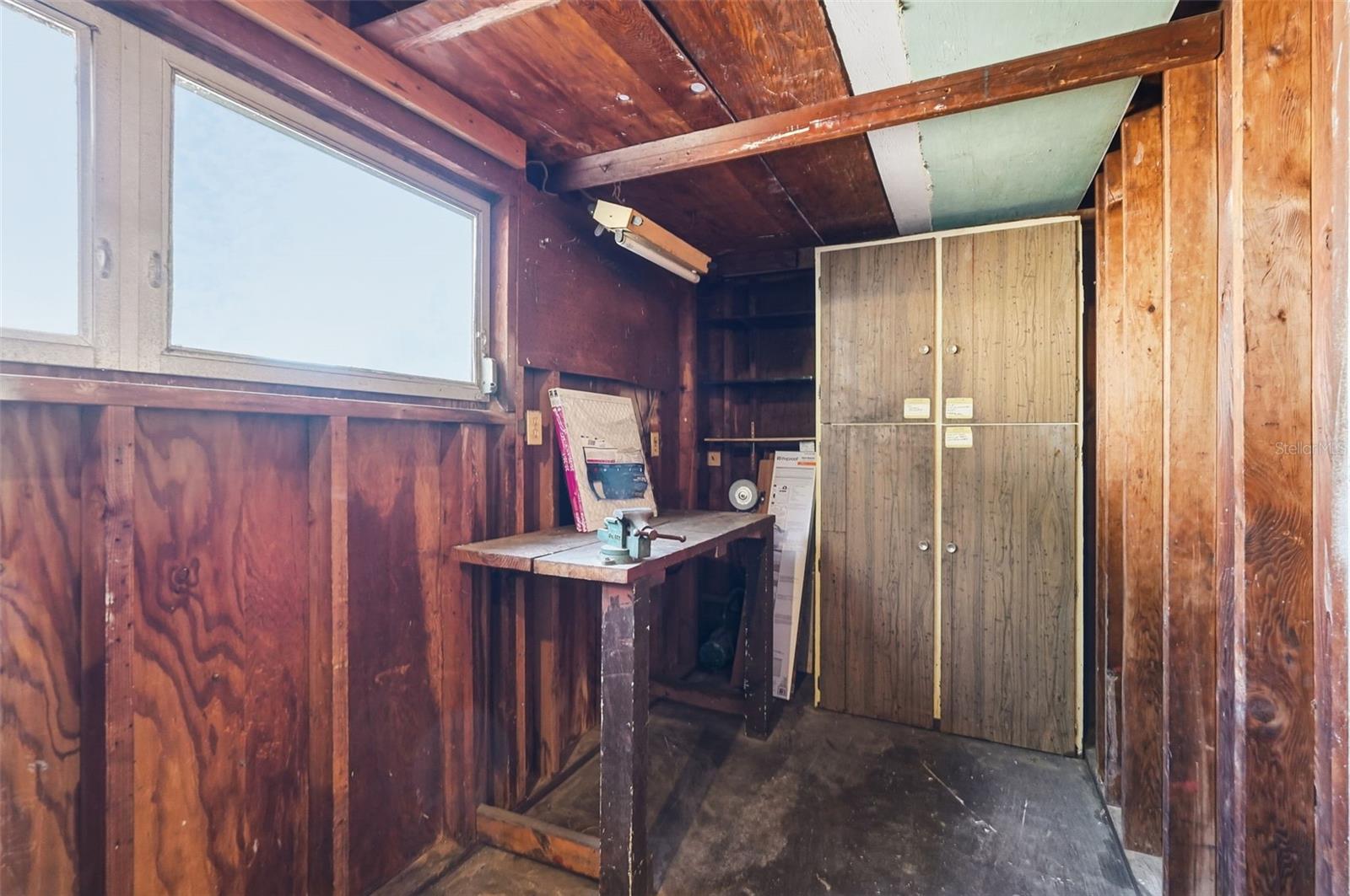 MEADOW LAWN 5TH ADD - Residential