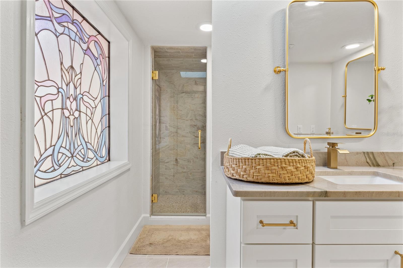 RIVER COUNTRY ESTATES - Residential