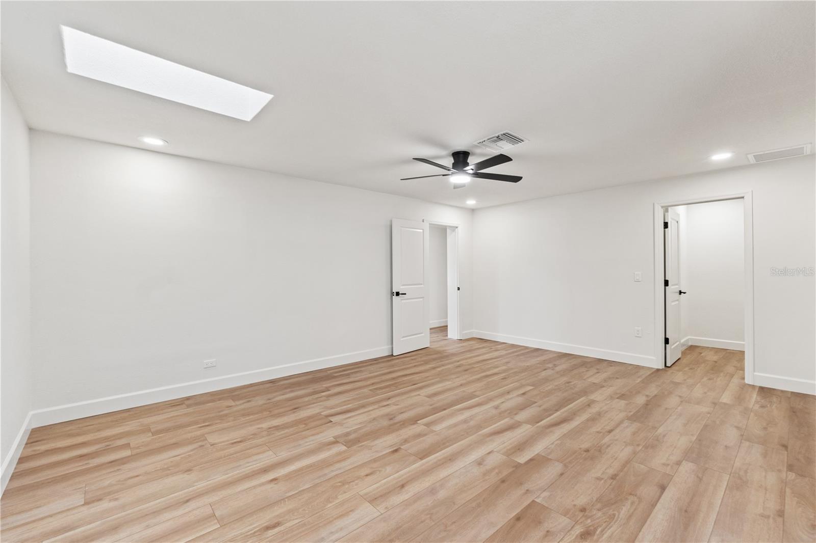 RIVER COUNTRY ESTATES - Residential