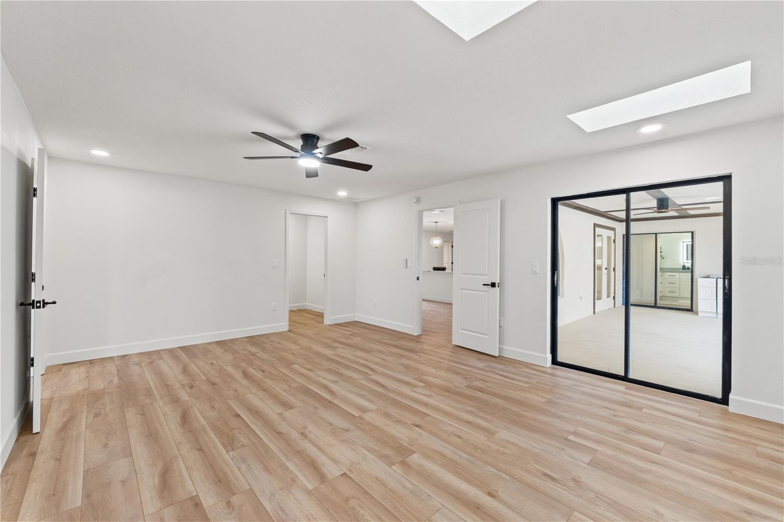 RIVER COUNTRY ESTATES - Residential