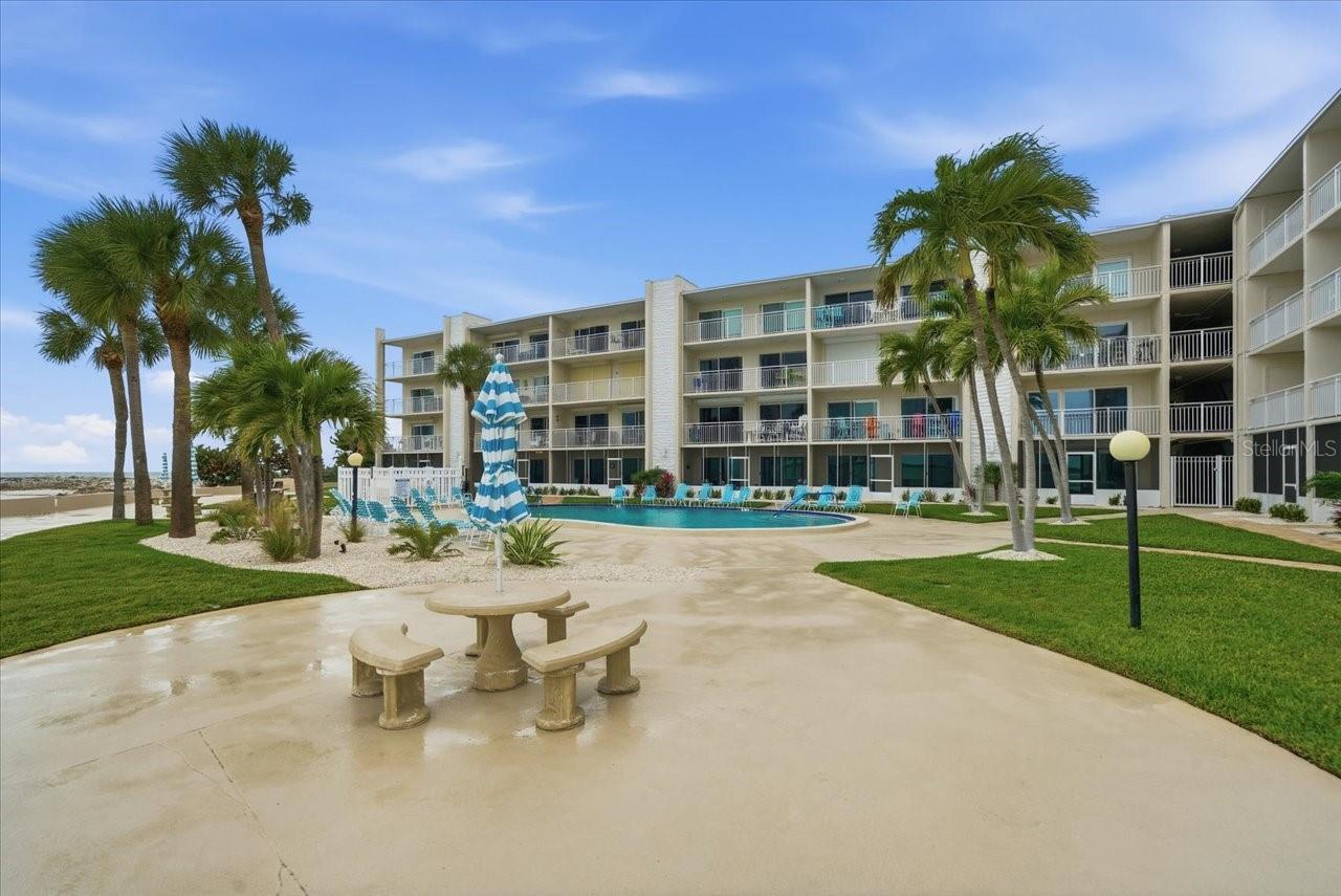 POINT PASS-A-GRILLE CONDO - Residential