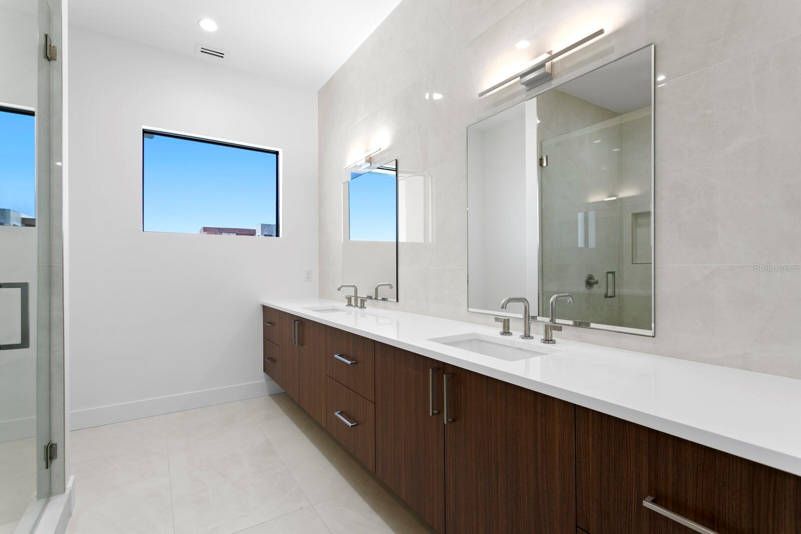 MADSEN ISLES - Residential