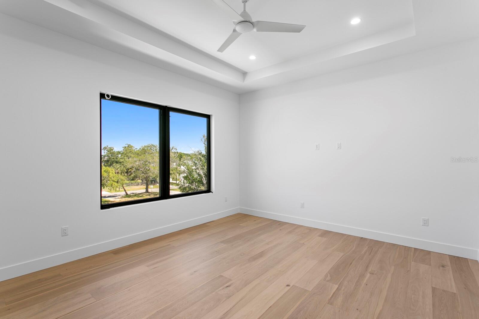 MADSEN ISLES - Residential