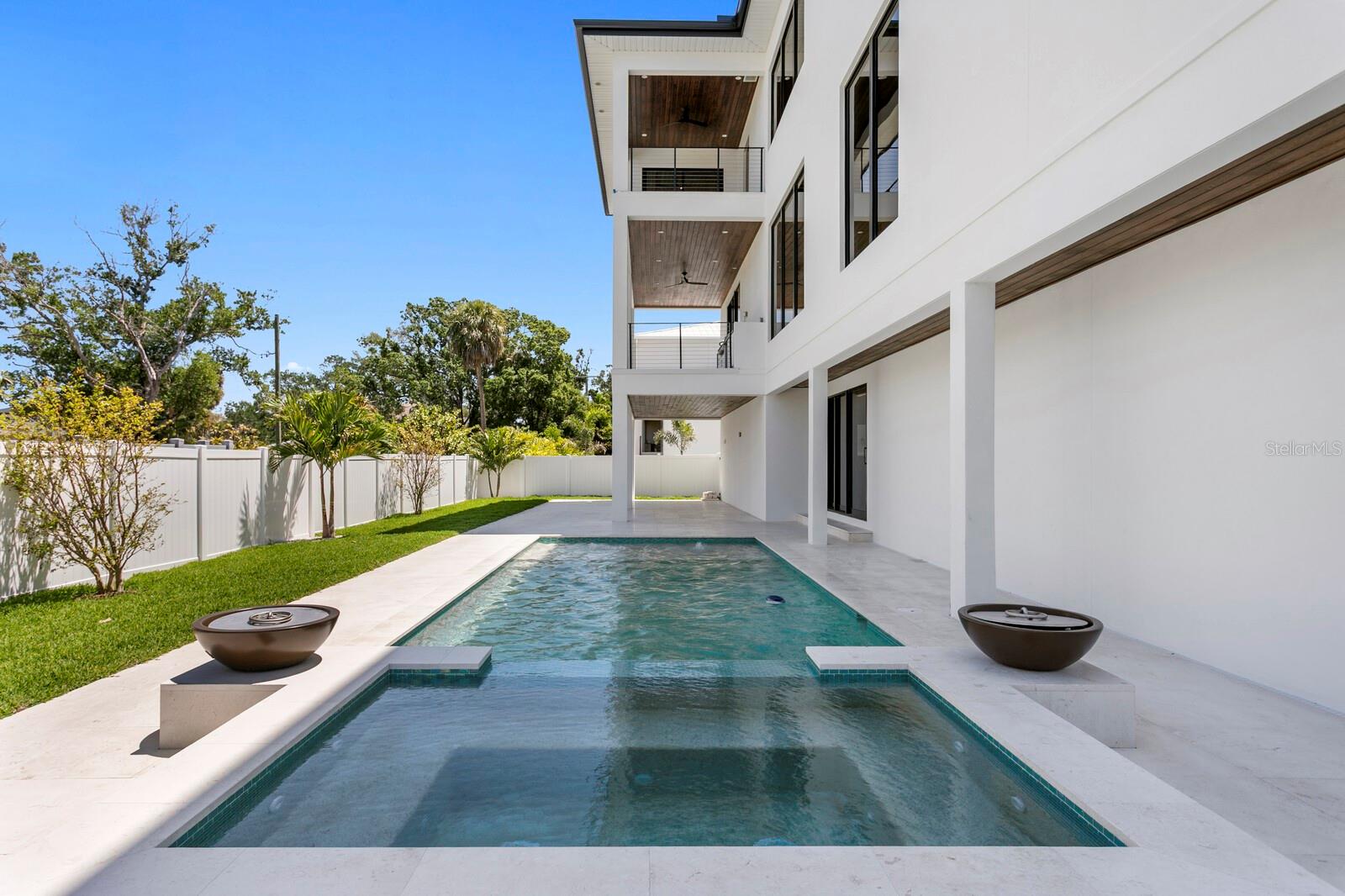 MADSEN ISLES - Residential
