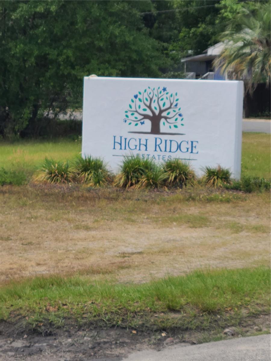 HIGHRIDGE ESTATES - Land