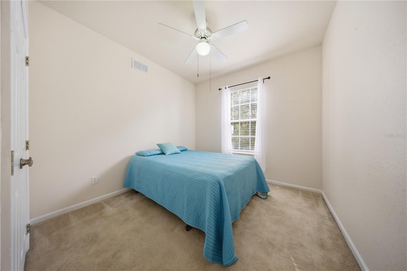 FLORA RIDGE CONDO PH 8 BLDG 11 - Residential