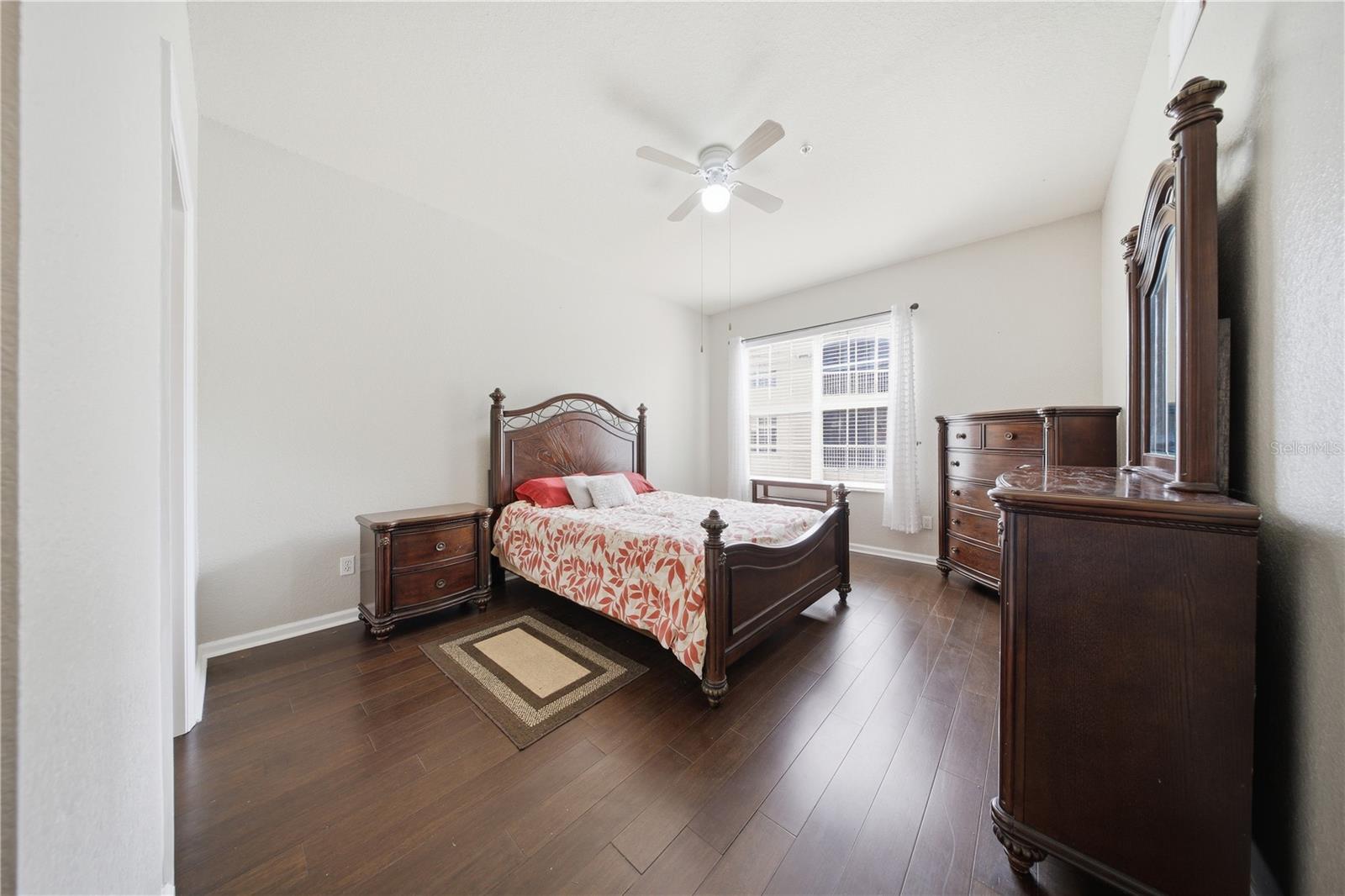 FLORA RIDGE CONDO PH 8 BLDG 11 - Residential