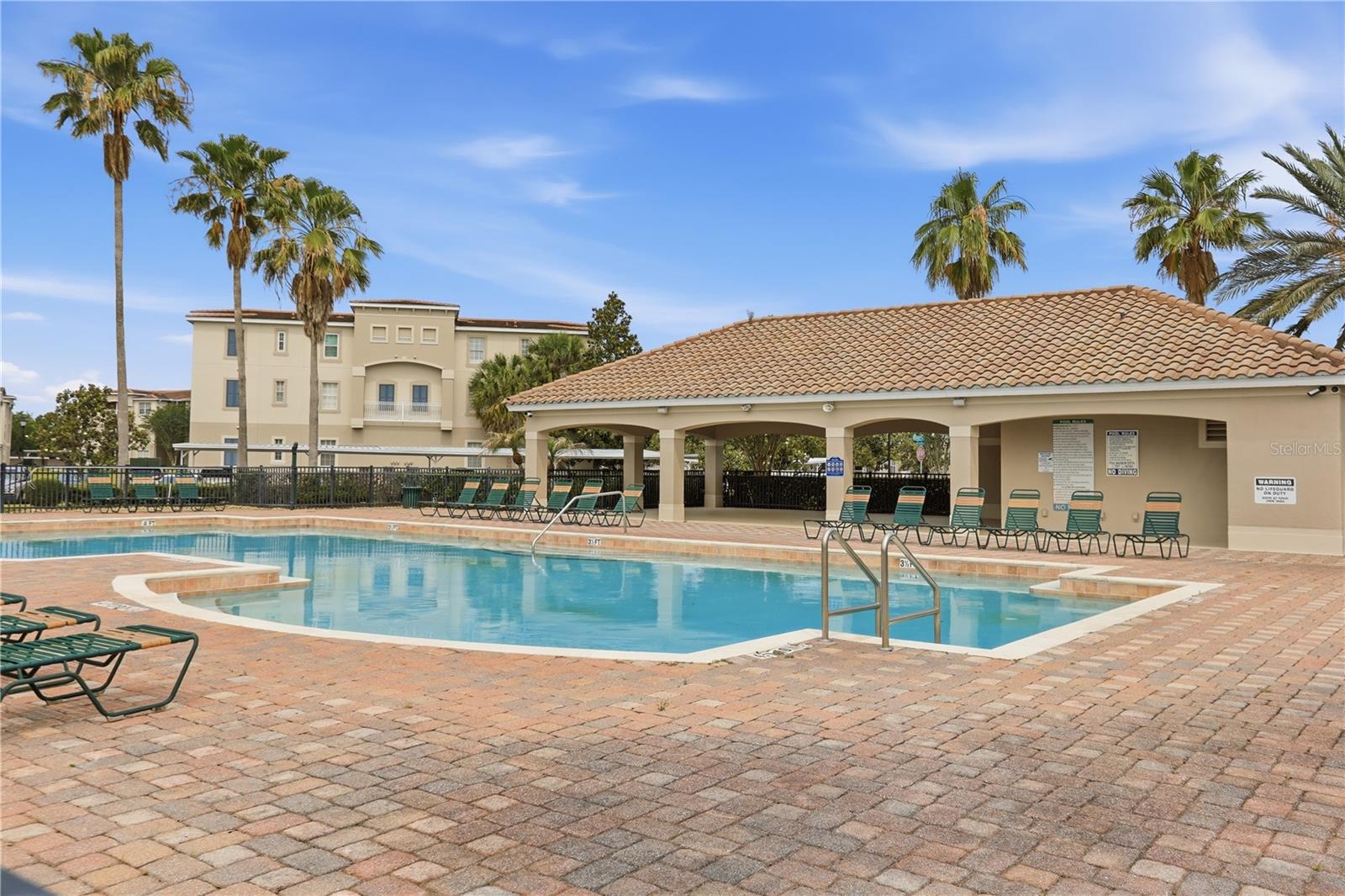 FLORA RIDGE CONDO PH 8 BLDG 11 - Residential