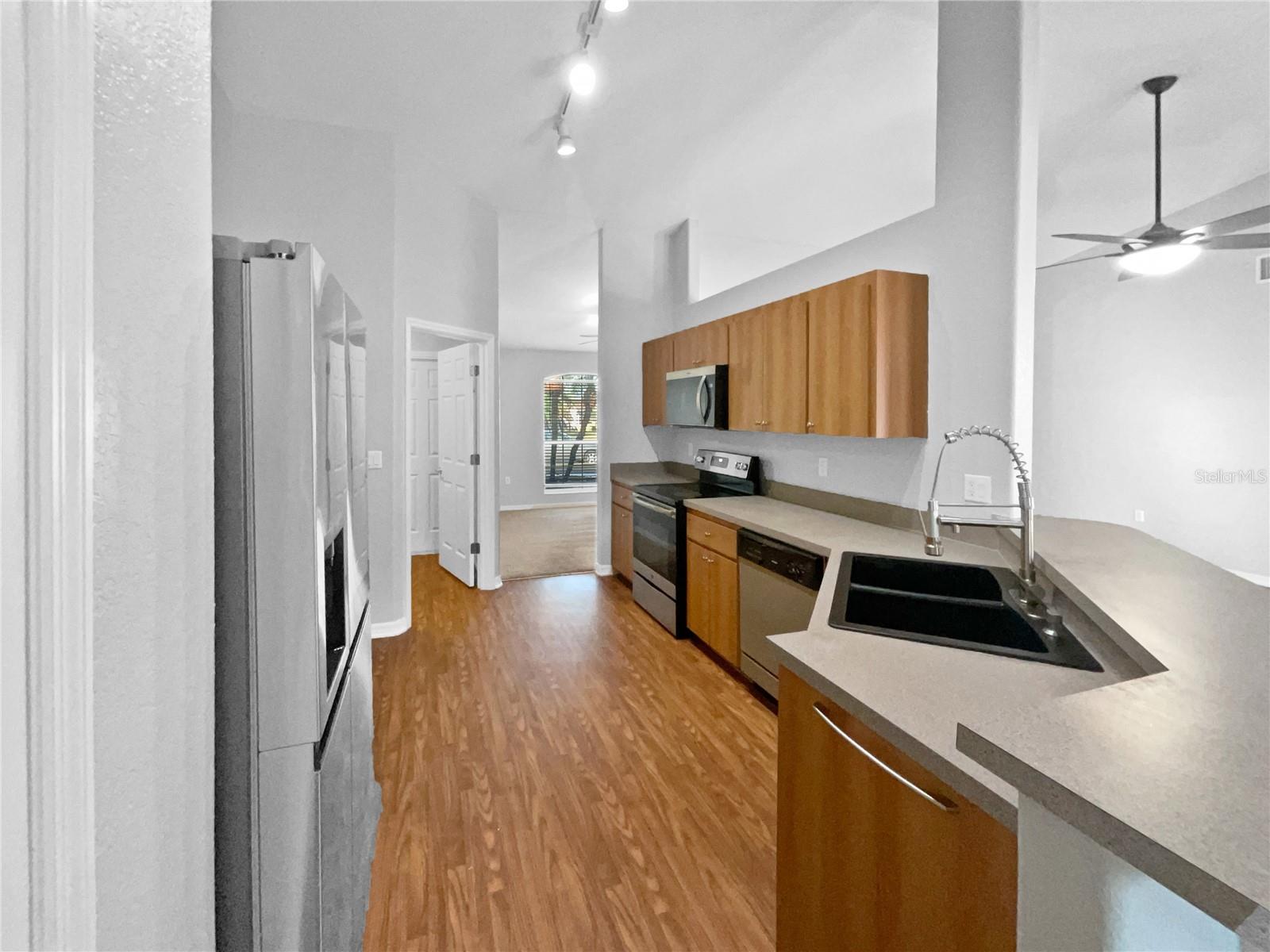 SUMMIT EAST PH 02 - Residential