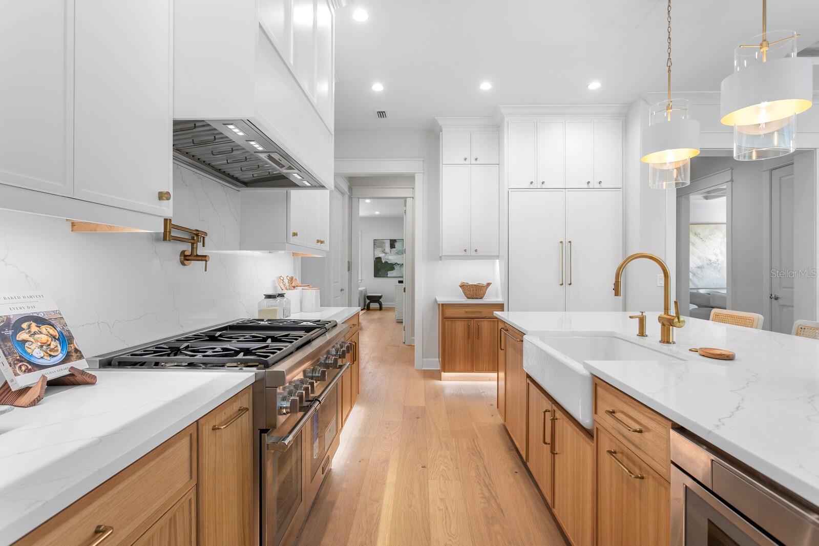 AZALEA TERRACE - Residential