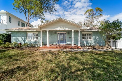 A home in TAMPA