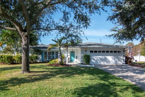 Photo of 3991 38th Way S, St Petersburg, FL 33711 (MLS # TB8455291)