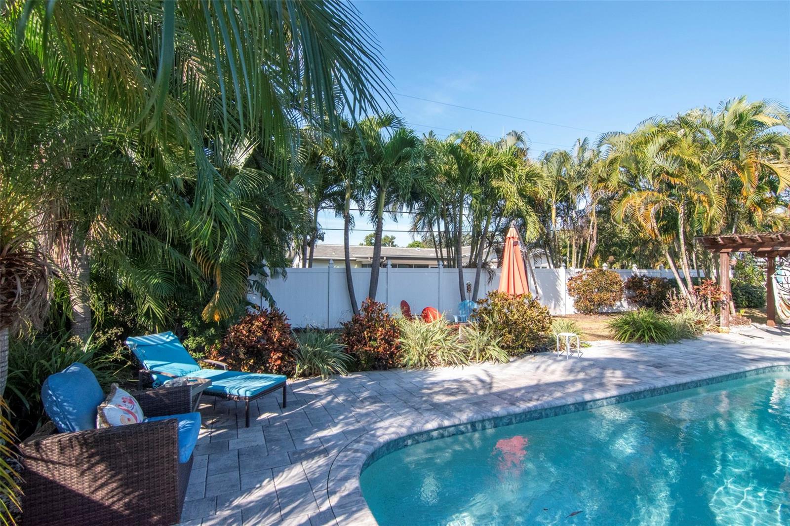 BROADWATER - Residential