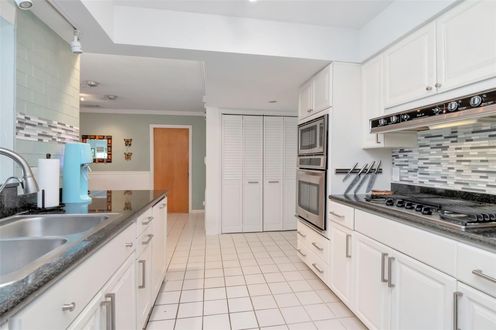 BROADWATER - Residential