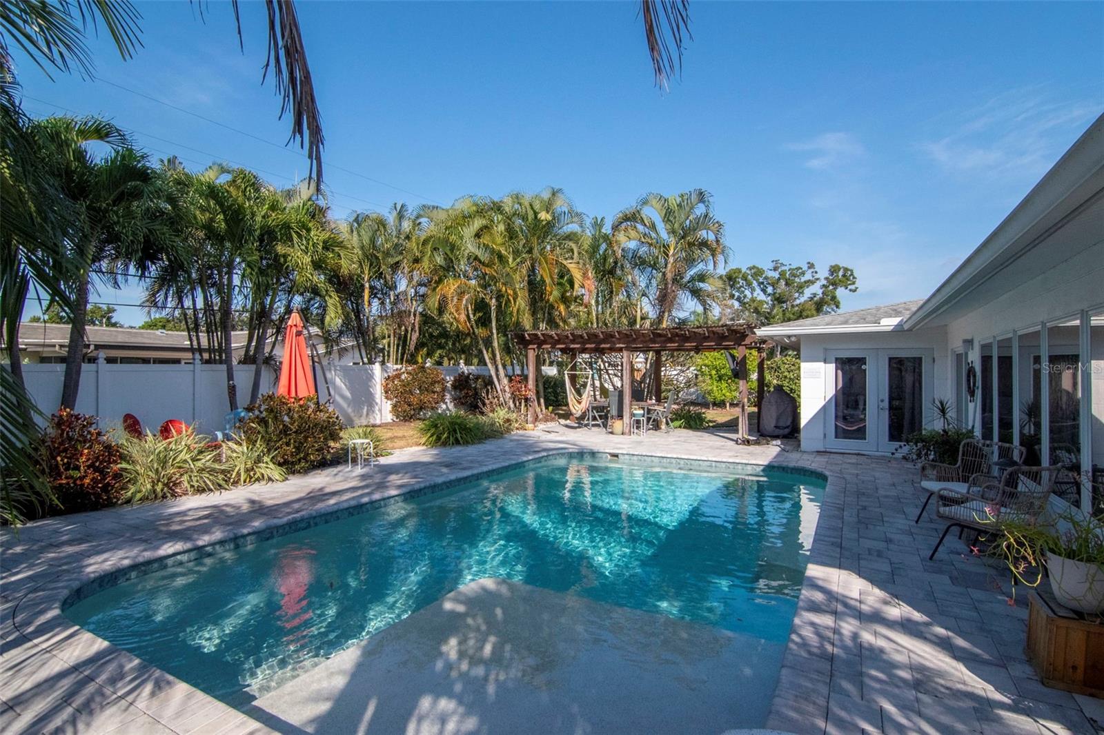 BROADWATER - Residential