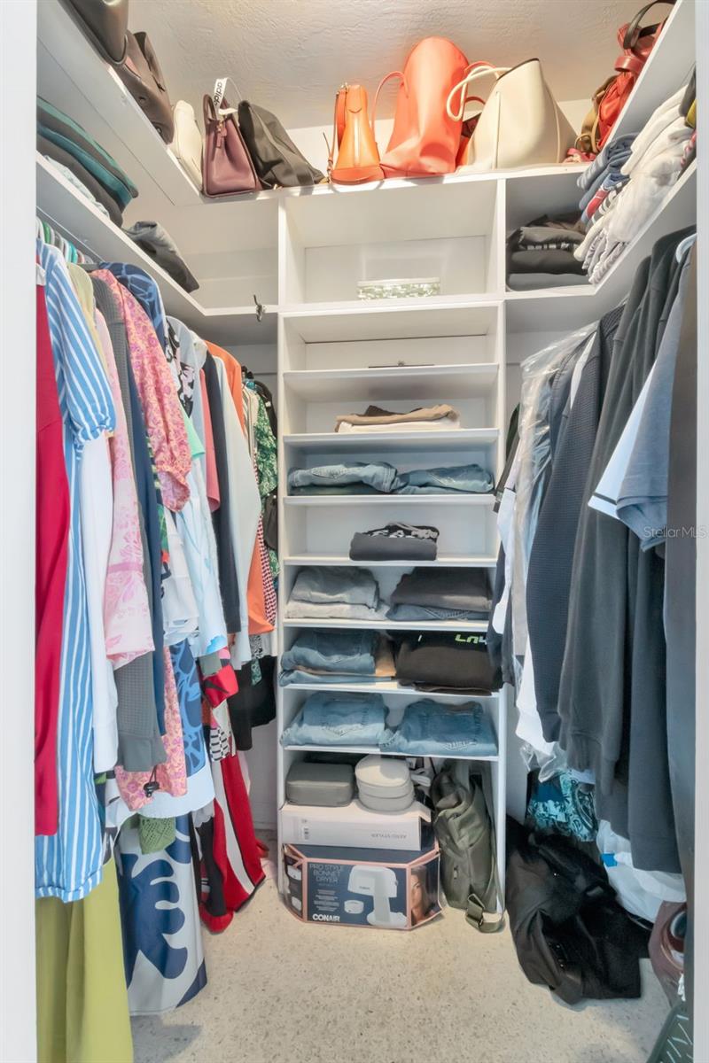 BROADWATER - Residential