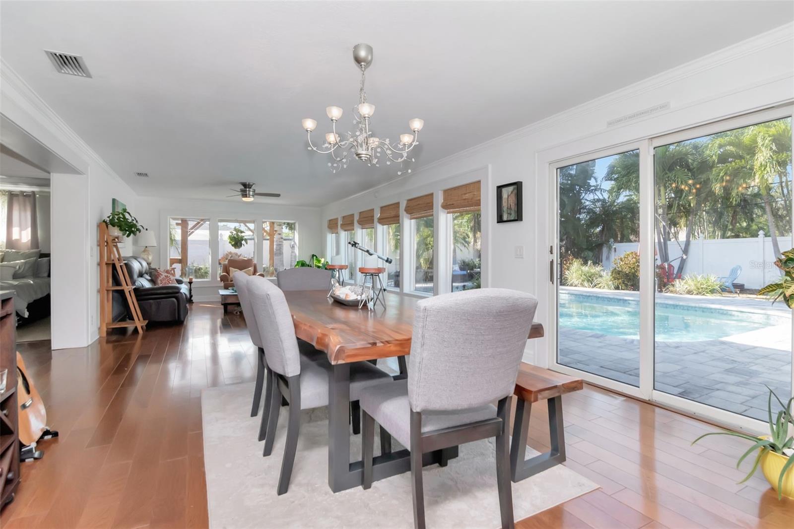 BROADWATER - Residential