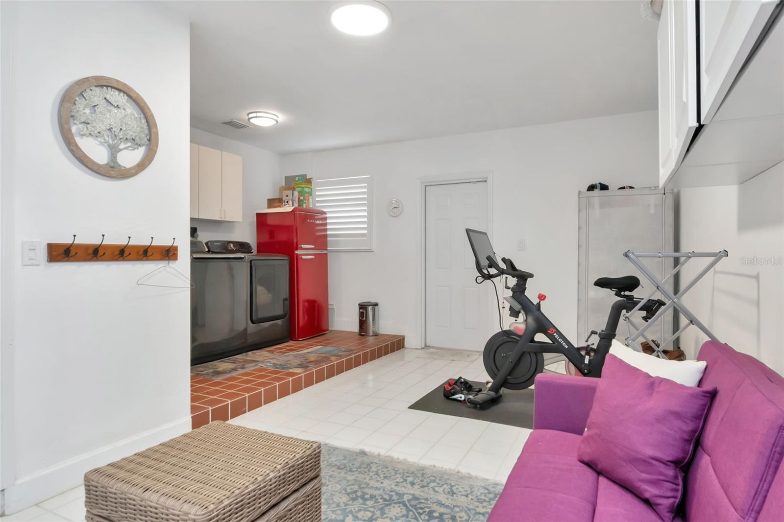 BROADWATER - Residential