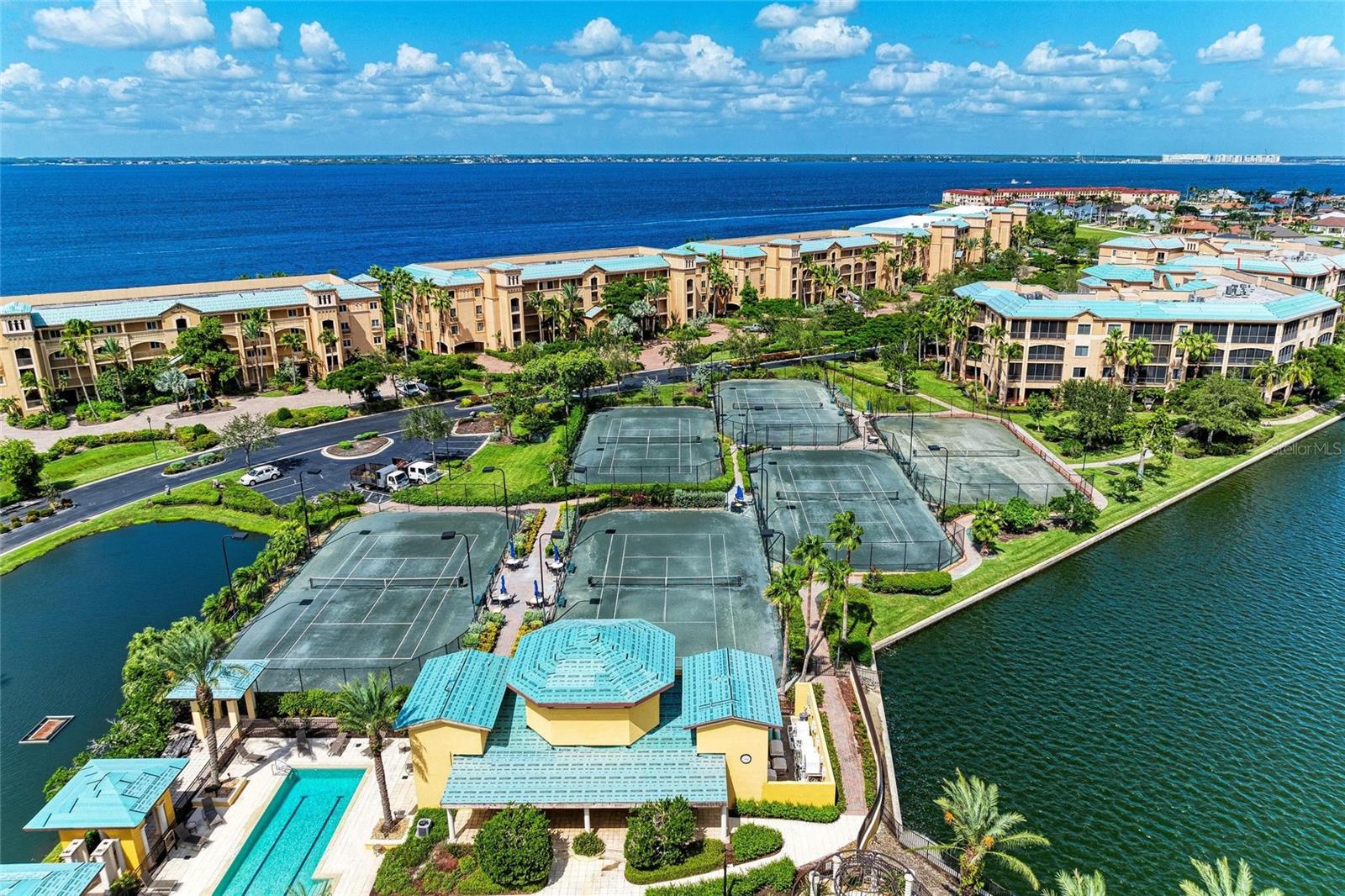 BOCA LAGO AT VIVANTE II BLDG2 UN210 3049/233&GS23 - Residential Lease