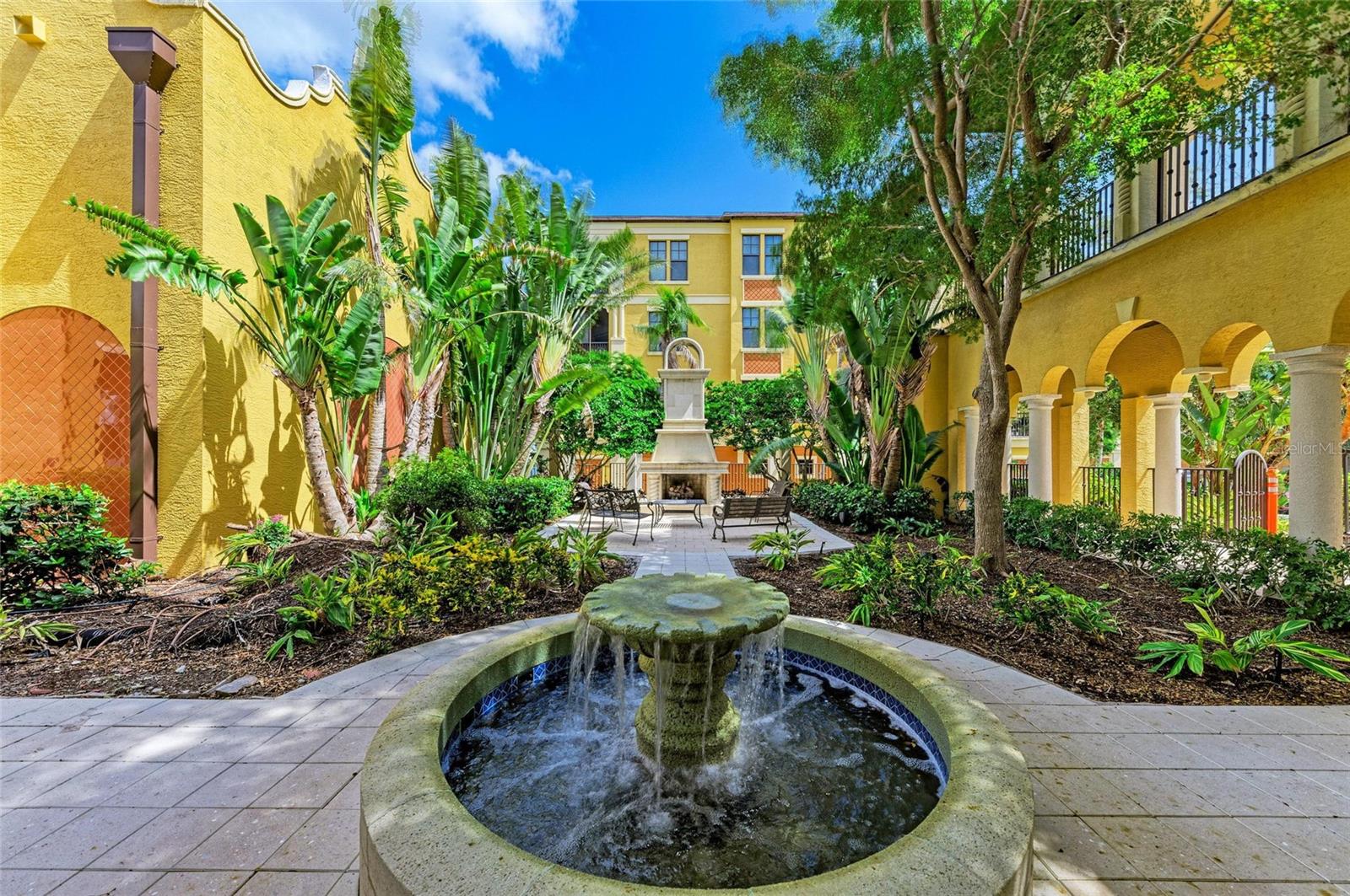 BOCA LAGO AT VIVANTE II BLDG2 UN210 3049/233&GS23 - Residential Lease