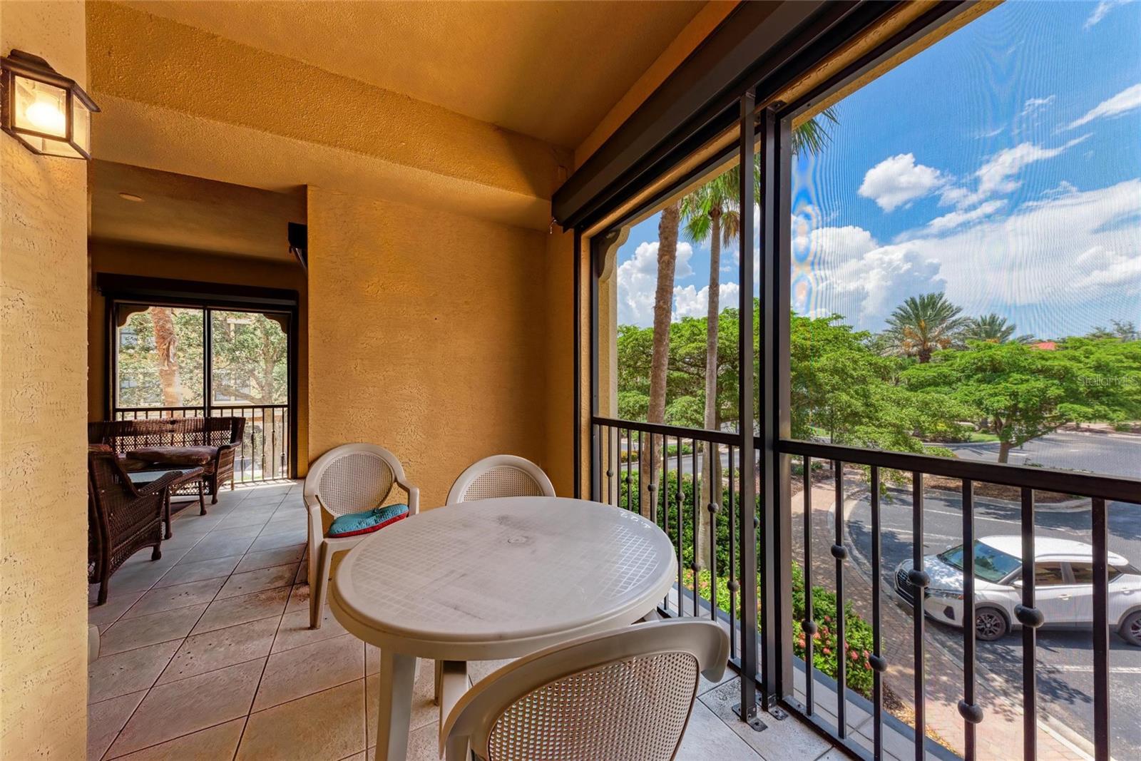 BOCA LAGO AT VIVANTE II BLDG2 UN210 3049/233&GS23 - Residential Lease