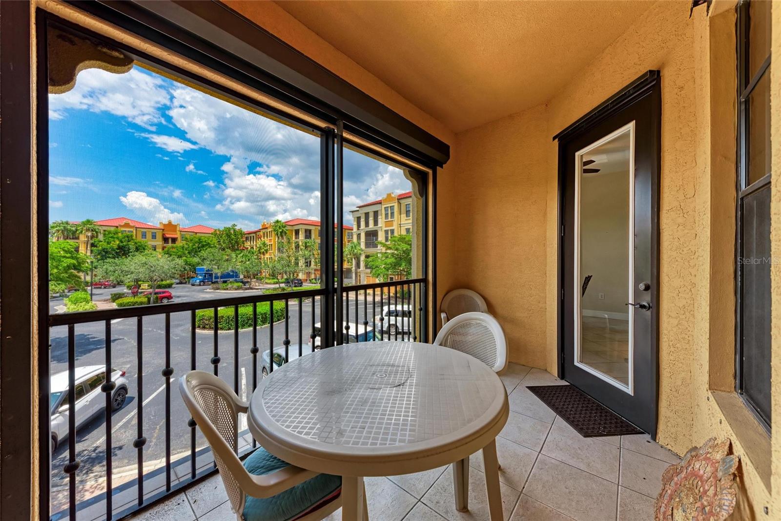 BOCA LAGO AT VIVANTE II BLDG2 UN210 3049/233&GS23 - Residential Lease