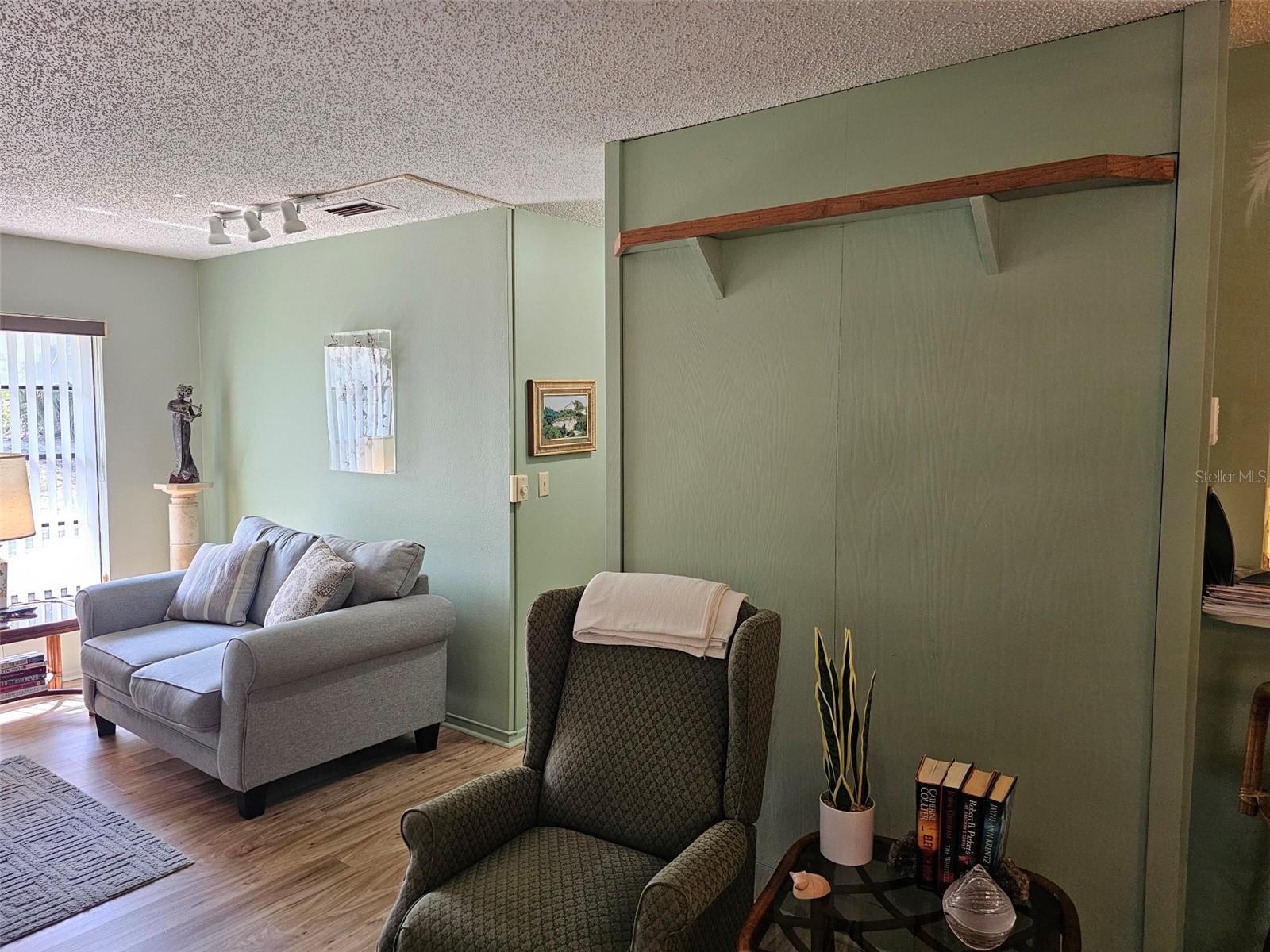 HERITAGE VILLAGE WEST - Residential Lease