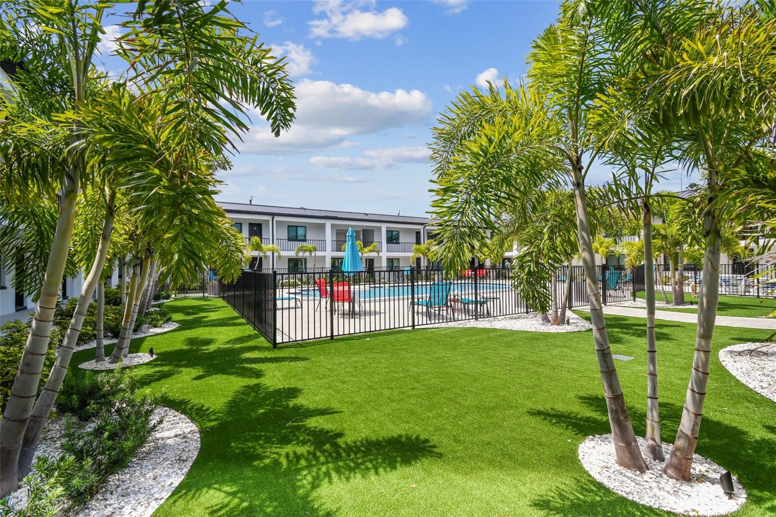 HARBOR BLUFFS SEC 1 - Residential Lease