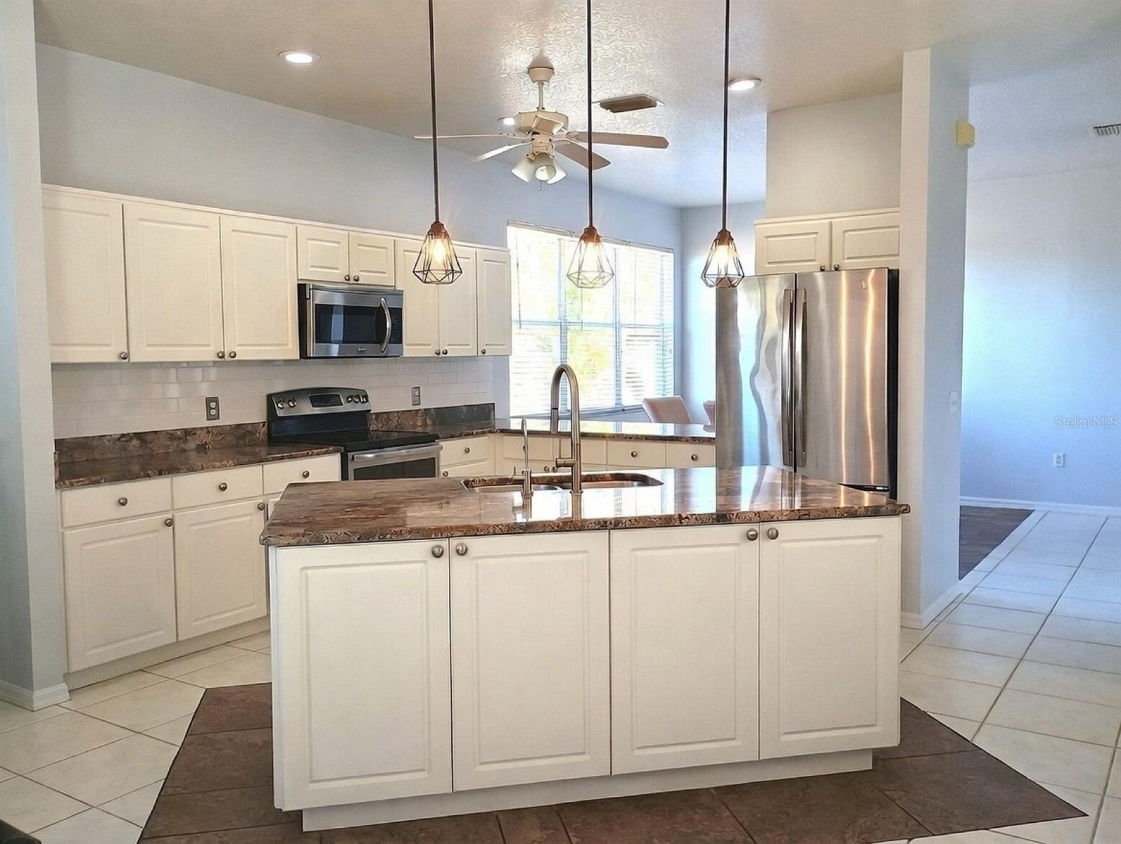 TANGERINE HILL - Residential