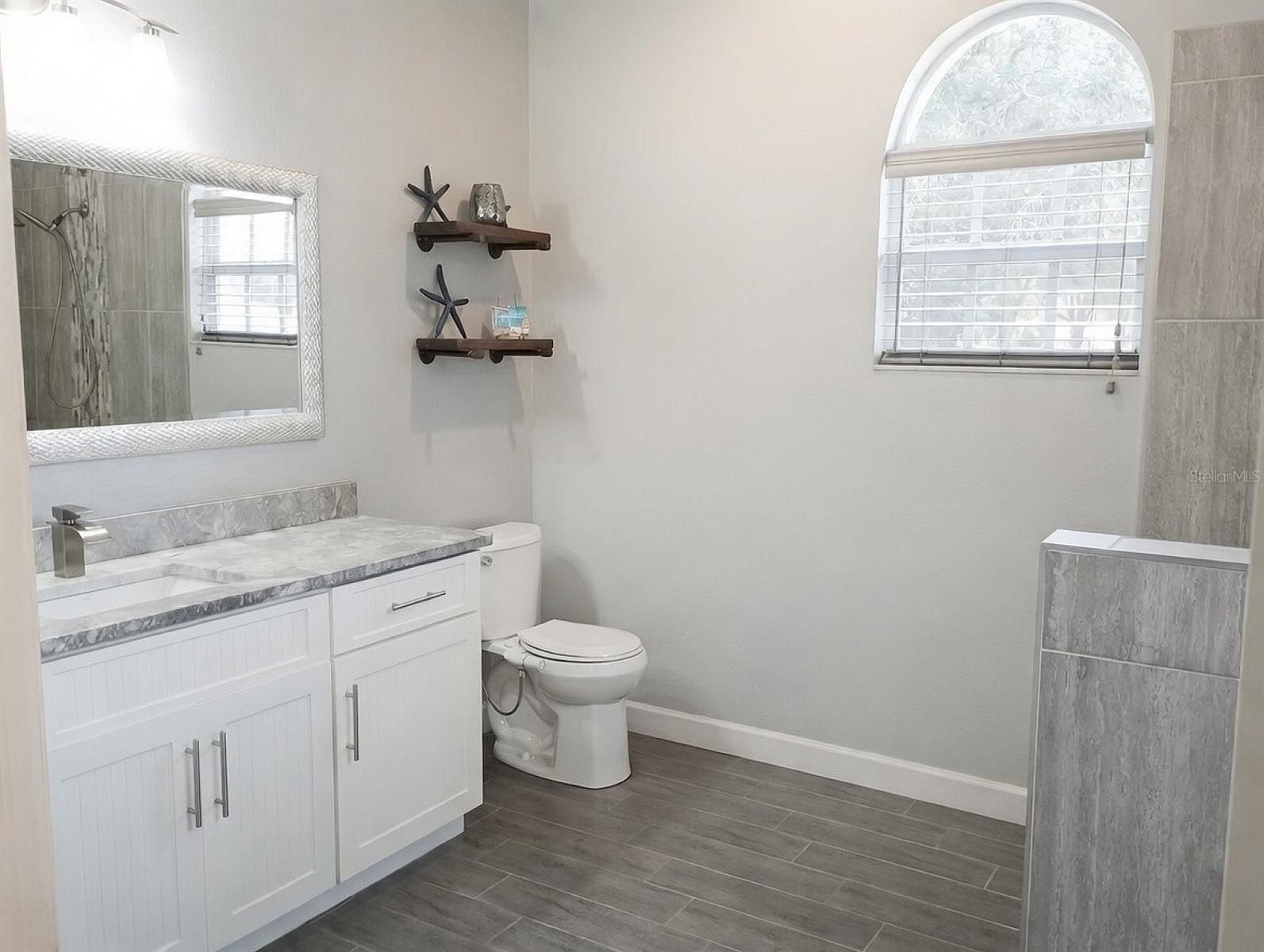 TANGERINE HILL - Residential