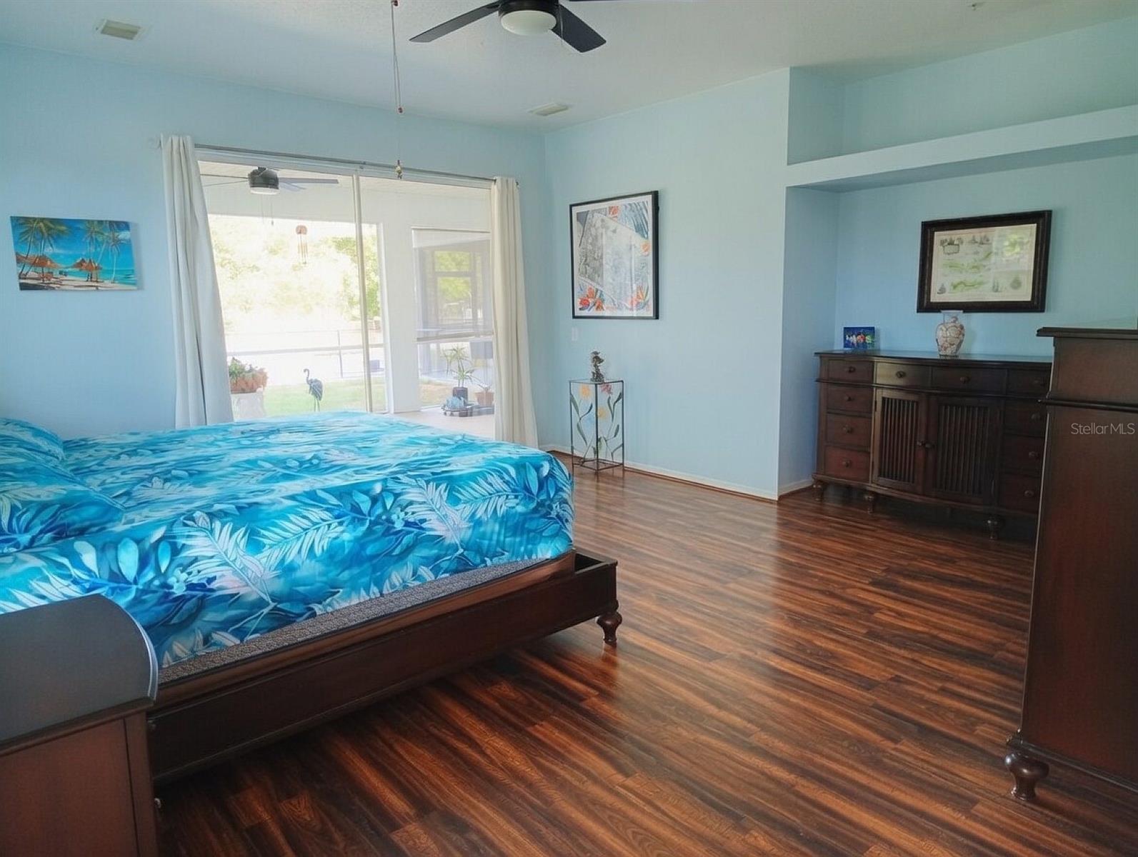 TANGERINE HILL - Residential