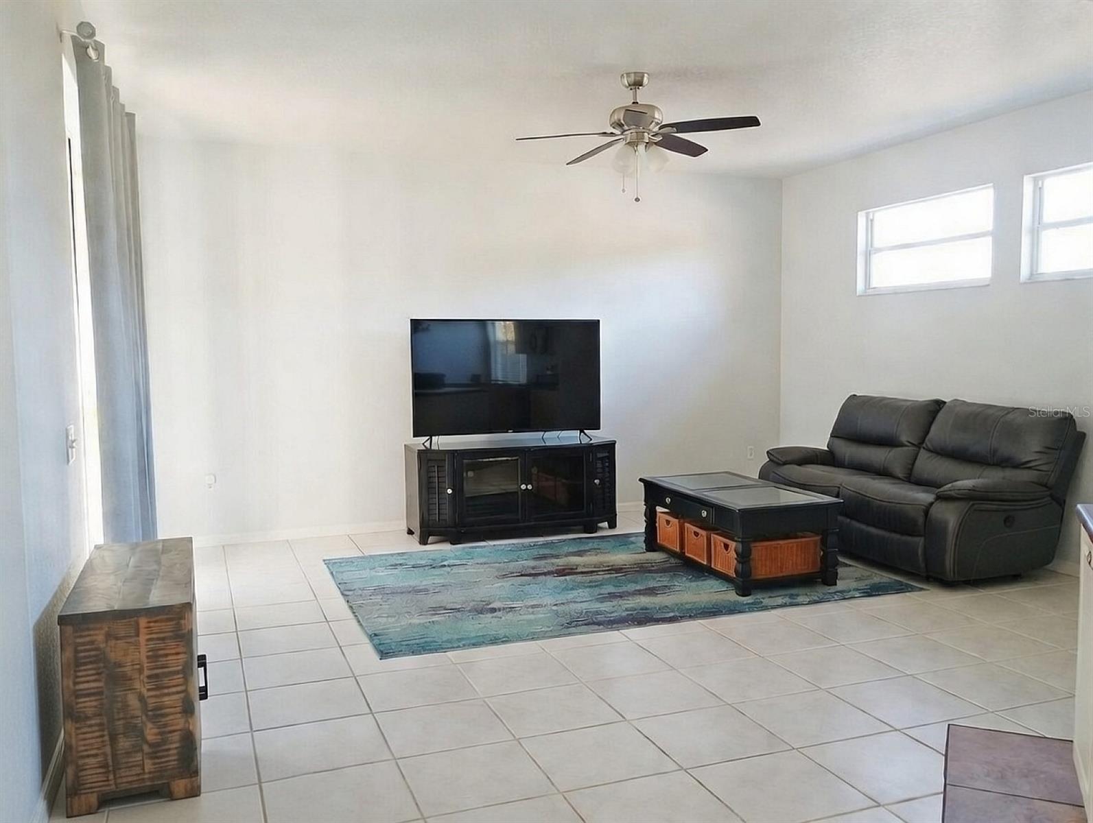 TANGERINE HILL - Residential